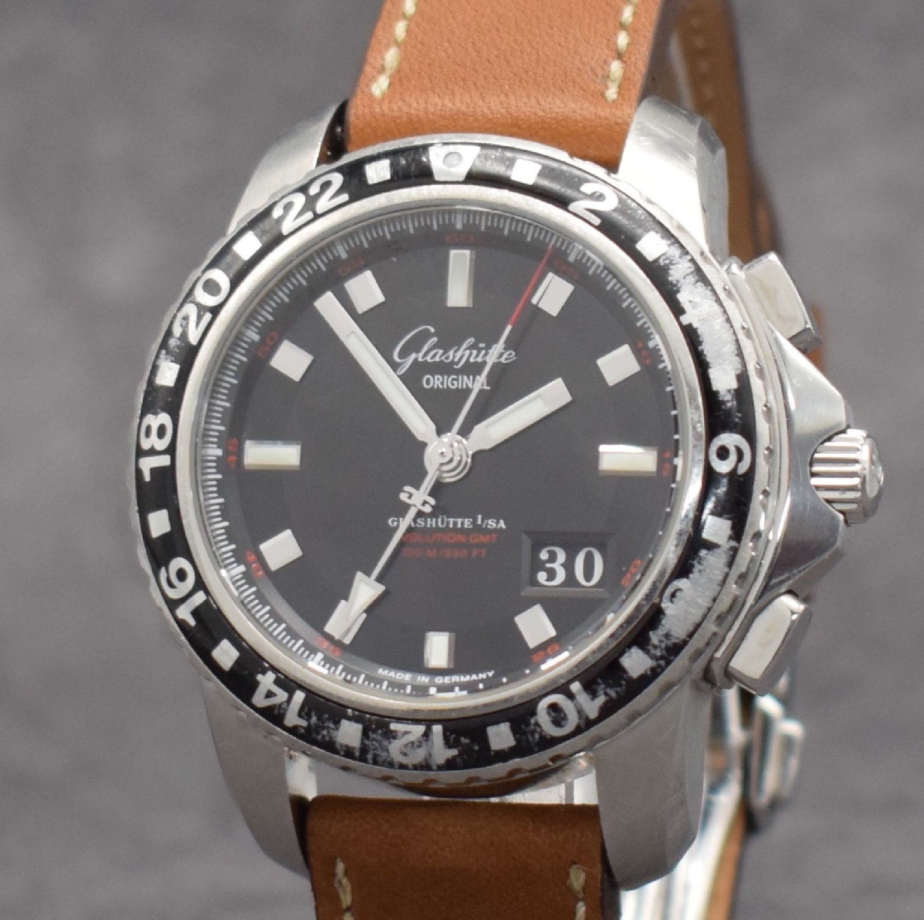 Detail c: GLASHÜTTE ORIGINAL Herrenarmbanduhr Sport Evolution GMT, Automatik, Deutschland um 2012, Ref. 39-55-43-03-14, Edelstahlgeh. inkl. Lederband m. orig. ...