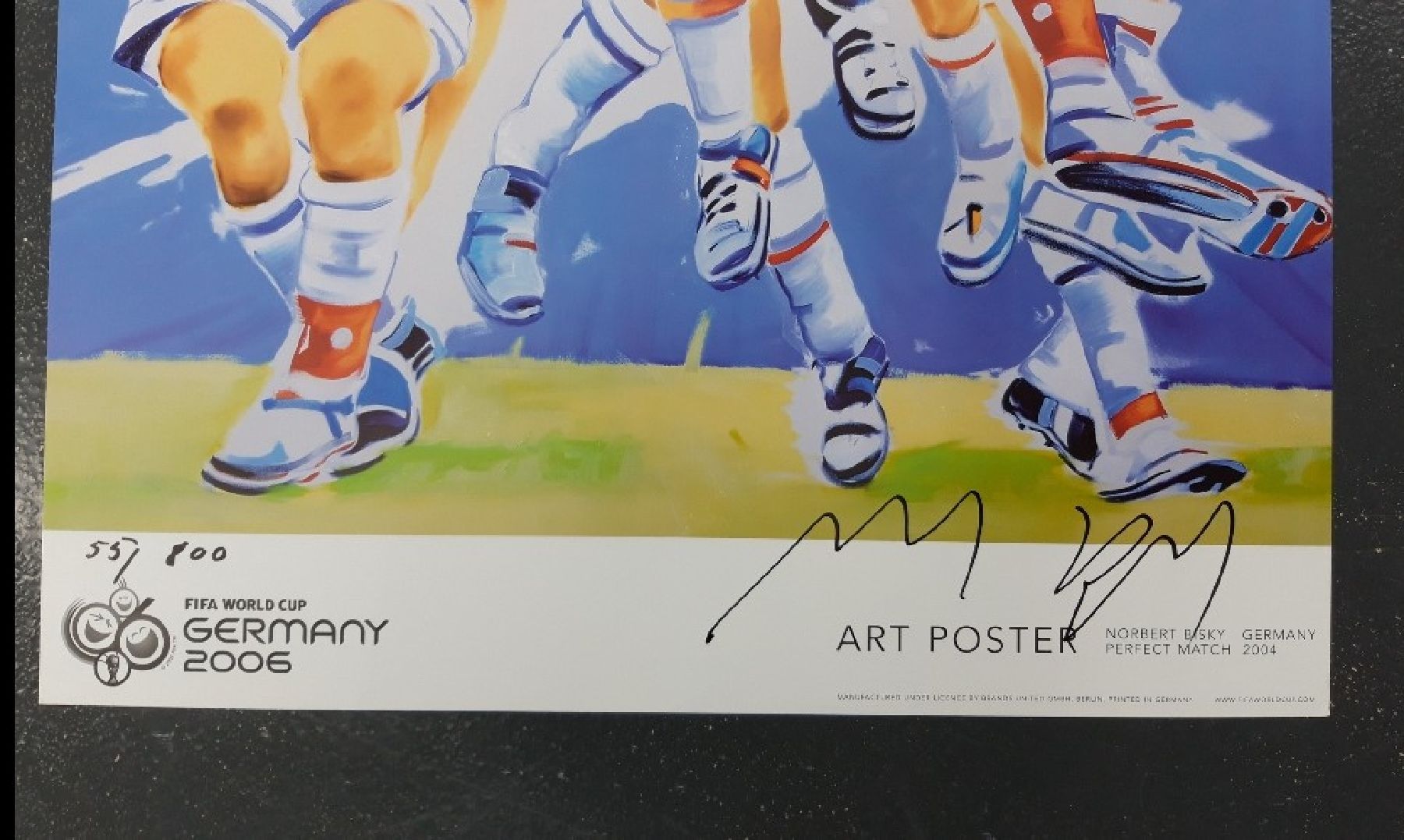 Detail a: Norbert Bisky, geb. 1970,, "The perfekt Match", handsigniert, num. 55/800, anläßlich der WM von 2006 von der FIFA aufgelegt, er ehem. VK ...