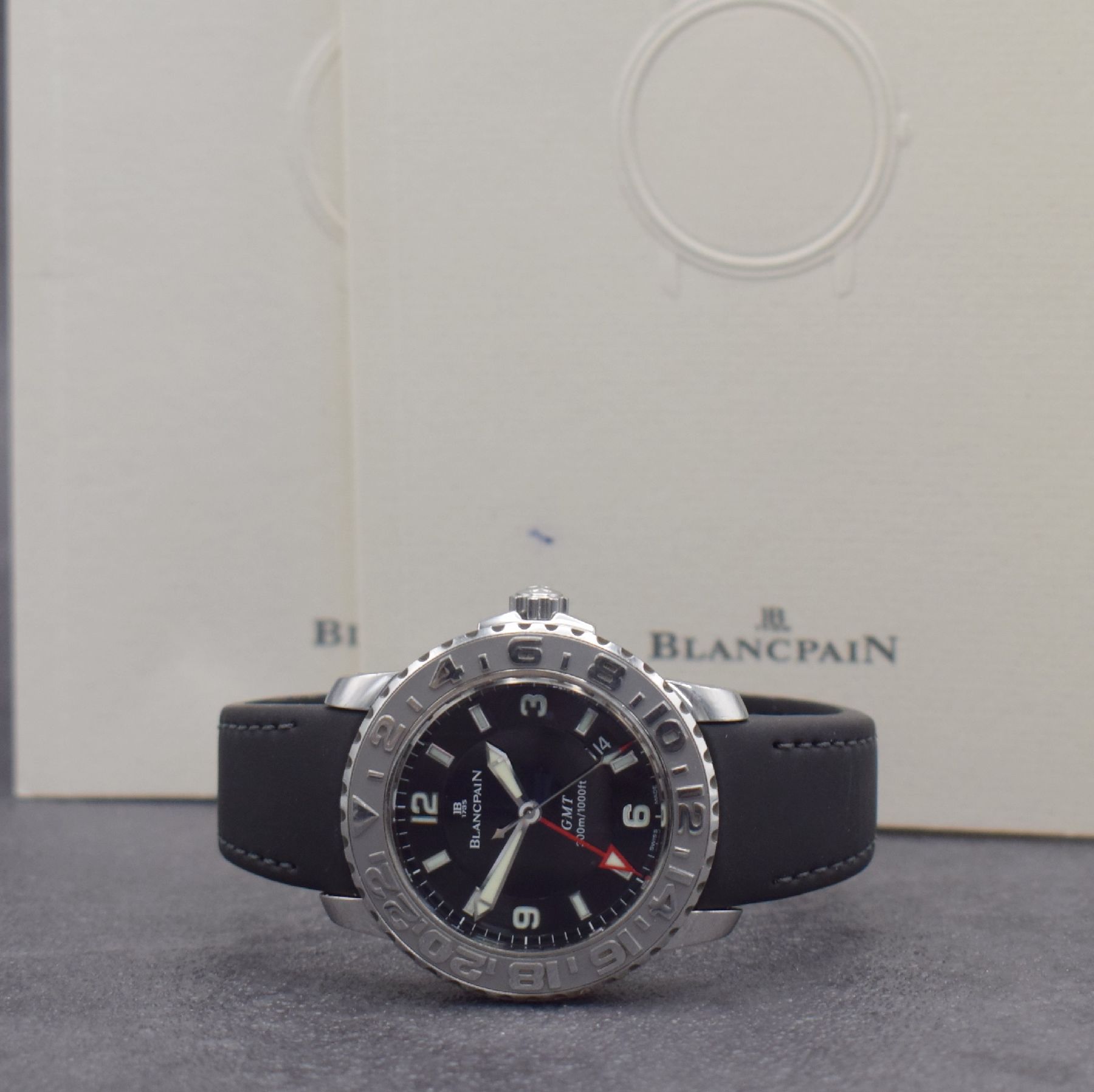 Detail k: BLANCPAIN GMT Trilogy Collections Herrenarmbanduhr in Stahl, Schweiz lt. orig. Papier verk. 09/1999, Automatik, pol. Geh., beids. drehb. Lünette m. ...