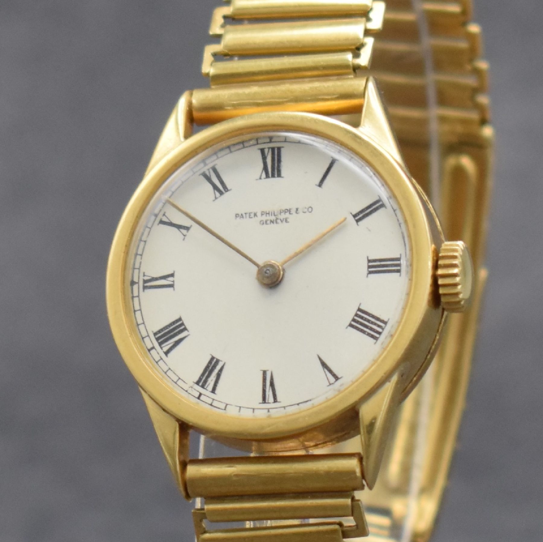 Detail c: PATEK PHILIPPE / Gay Frères Armbanduhr mit sehr seltenem original Band in GG 750/000, Schweiz um 1905 / 1935, Handaufzug, neutrales gedr. Geh., ...
