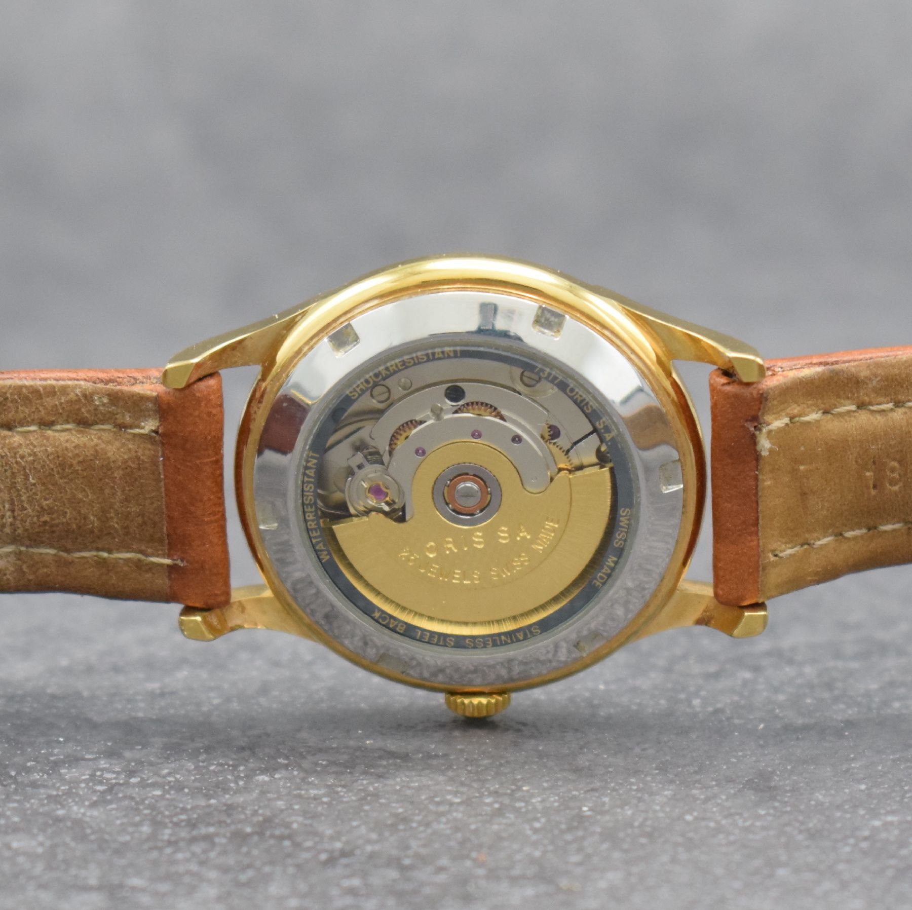 Detail f: ORIS vergoldete Armbanduhr mit Datum, Schweiz um 2000, Automatik, beids. vergl., Ref. 7317, Stahlboden verschr., silb. Duoton- Zifferbl., gold. arab. ...