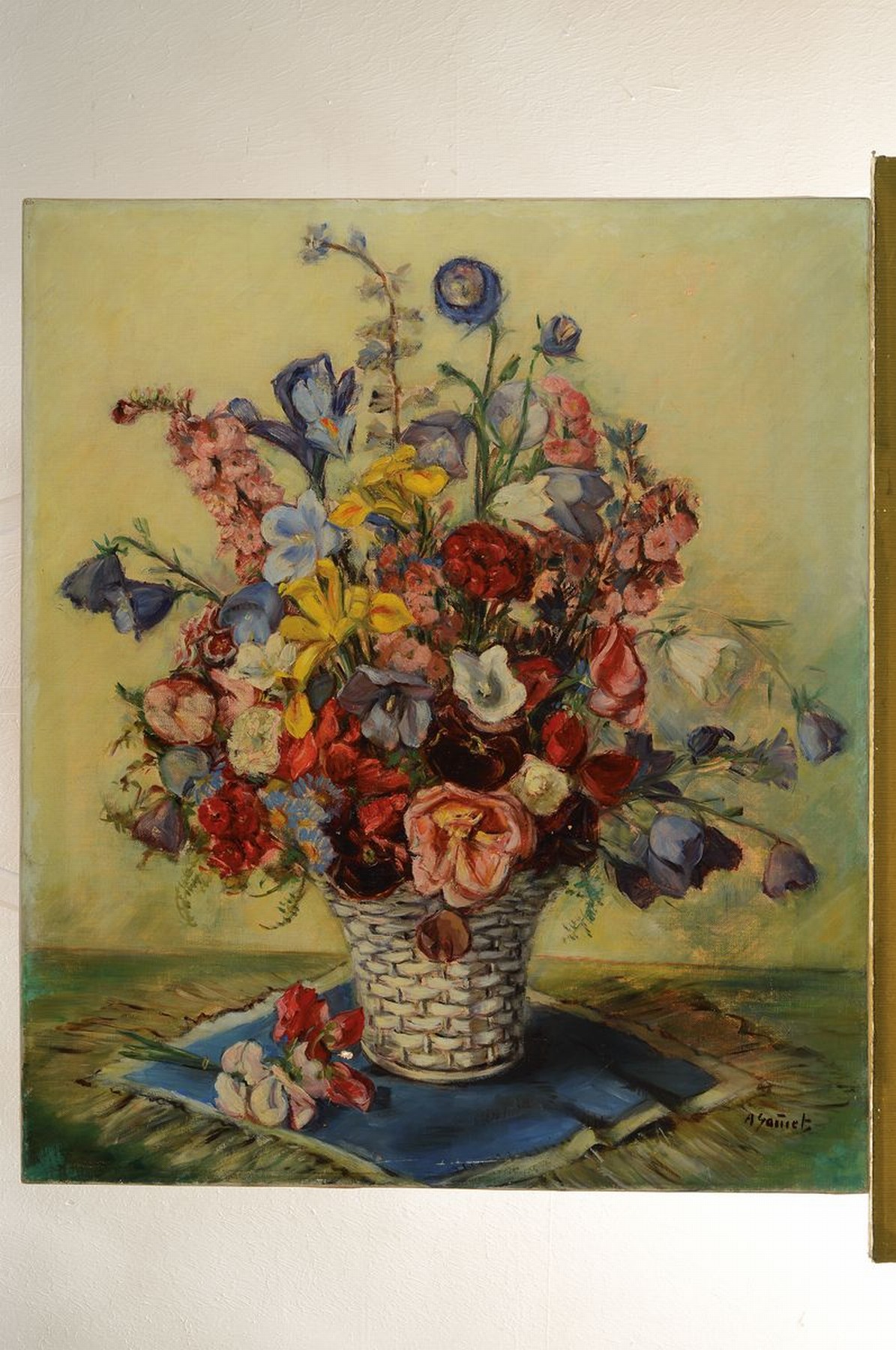 Detail k: Französischer Künstler, 1. Hälfte 20. Jh., üppiger Blumenstrauss in Vase mit Flechtoptik, Öl/Lwd, rechts unten unleserlich signiert A. Sauret ...