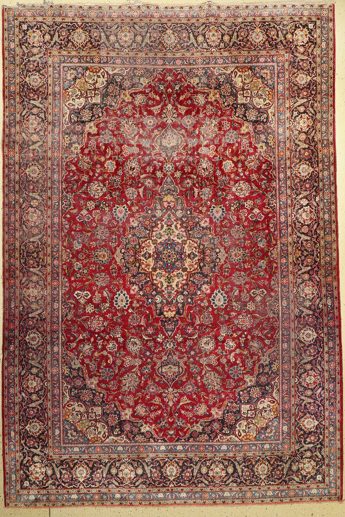 Keschan Seide antik, Persien, um 1910, reine Naturseide, ca. 340 x 228 cm, EHZ: 4-5