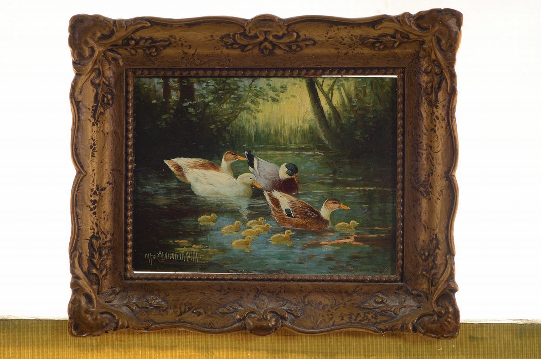 Detail k: Otto Scheuerer, 1862-1934 München, 2 Arbeiten in Öl/Holz: Enten mit Küken auf einem Waldweiher und Hahn und Hühner im Hof, beide signiert, je ca. ...