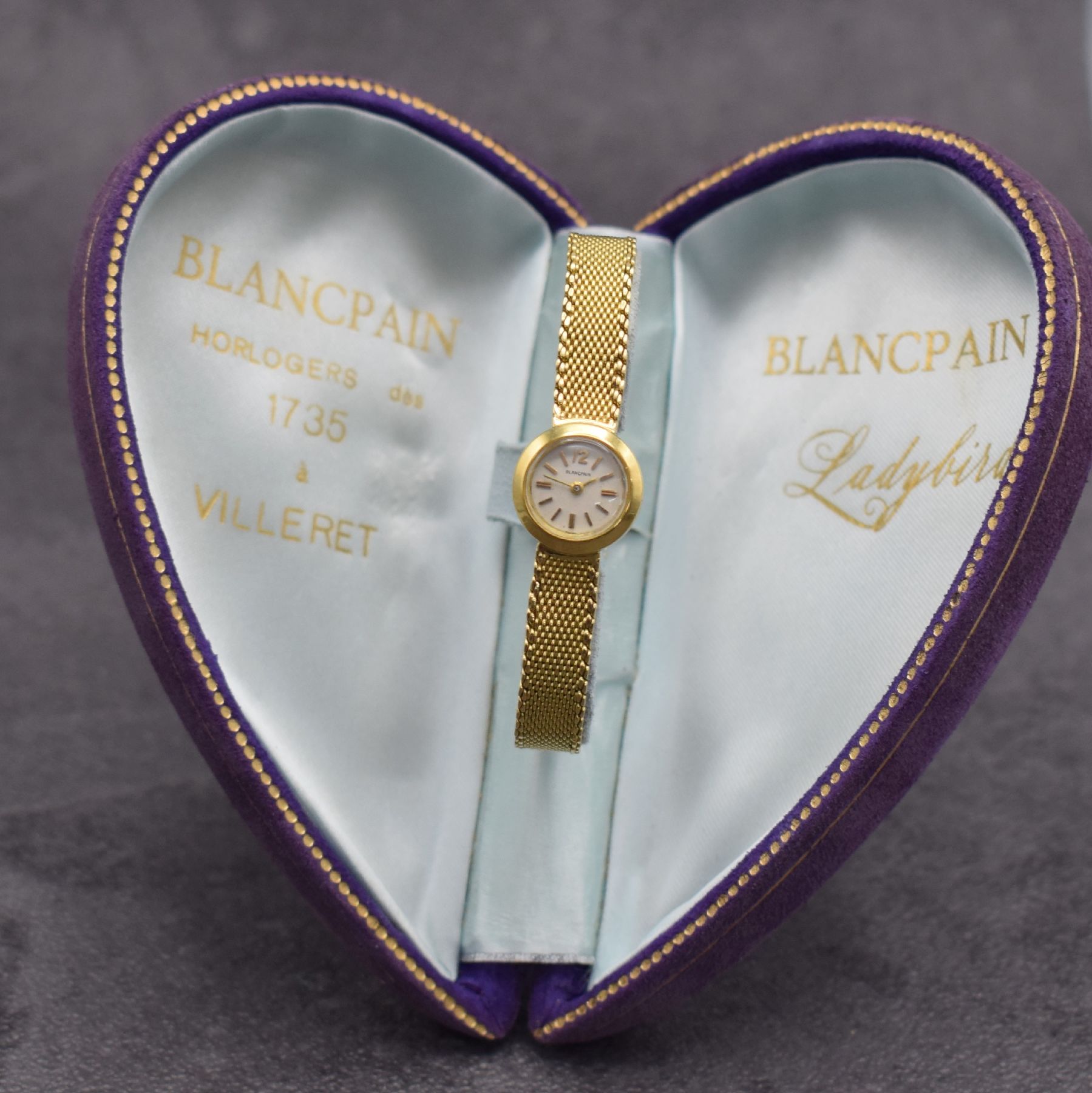 BLANCPAIN seltene Damenarmbanduhr Ladybird in GG 750/000 mit ausgefallenem original Etui, Schweiz um 1960, sog. Backwinder, Handaufzug, Boden ...