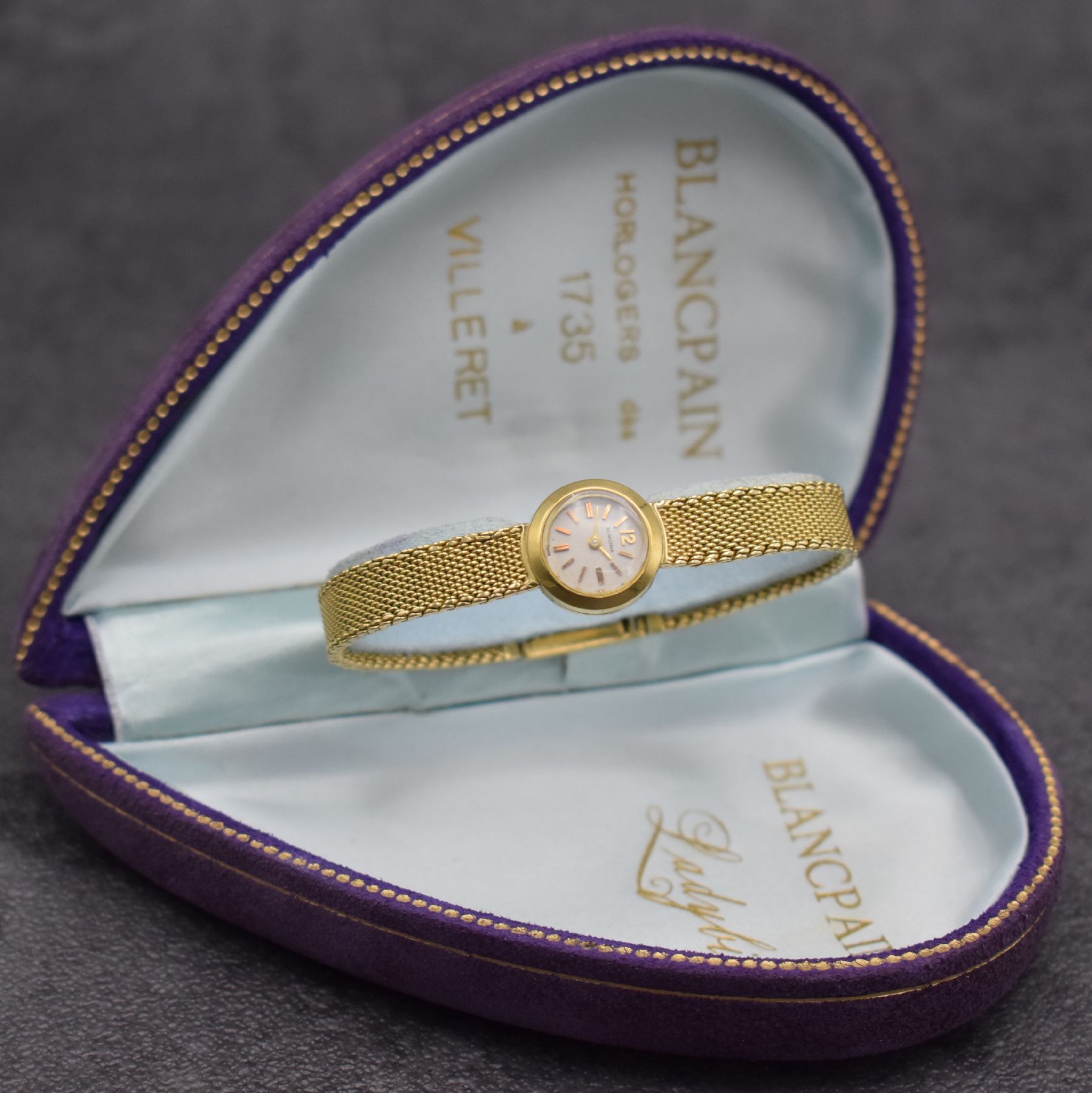 Detail g: BLANCPAIN seltene Damenarmbanduhr Ladybird in GG 750/000 mit ausgefallenem original Etui, Schweiz um 1960, sog. Backwinder, Handaufzug, Boden ...