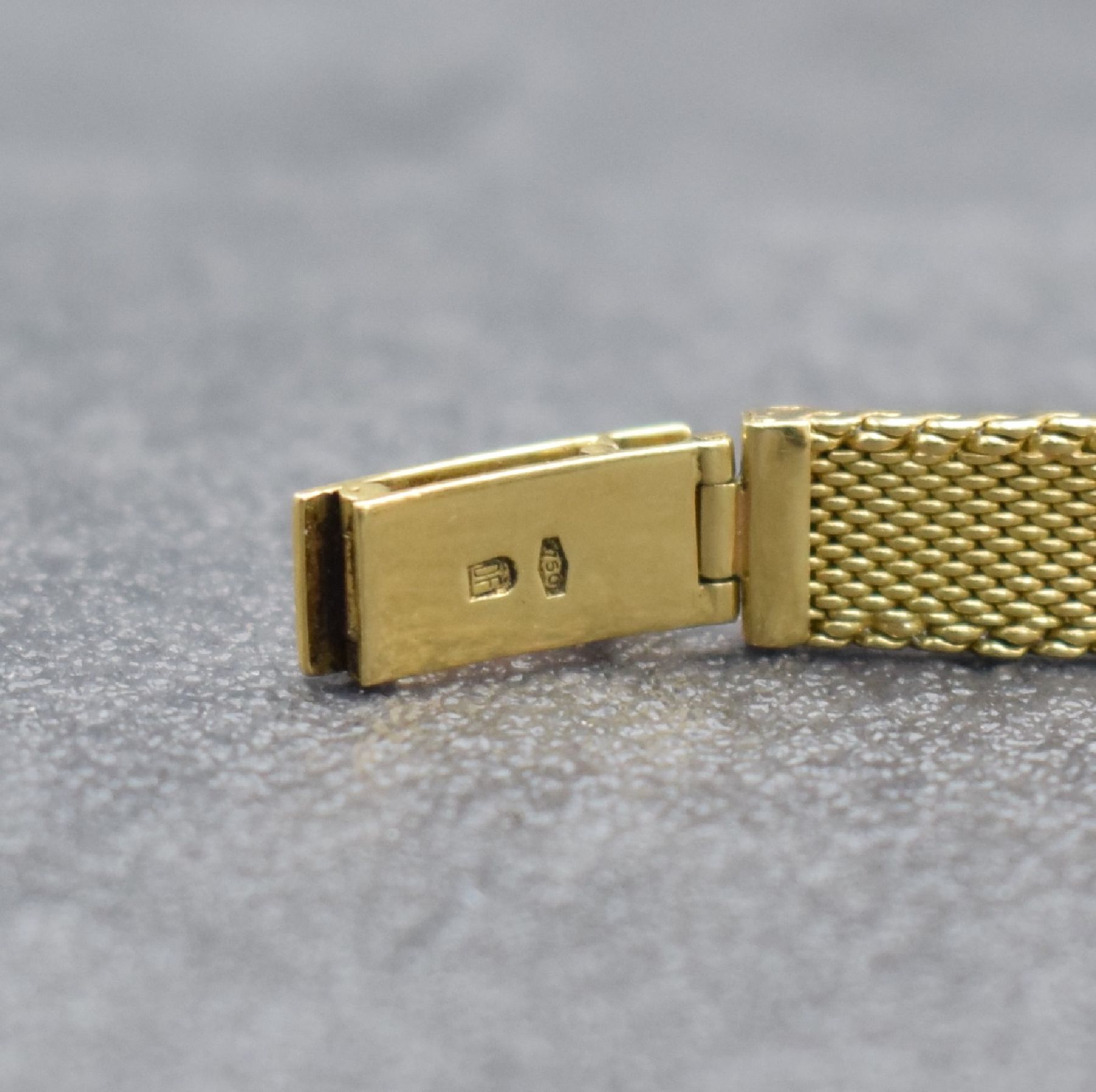 Detail o: BLANCPAIN seltene Damenarmbanduhr Ladybird in GG 750/000 mit ausgefallenem original Etui, Schweiz um 1960, sog. Backwinder, Handaufzug, Boden ...
