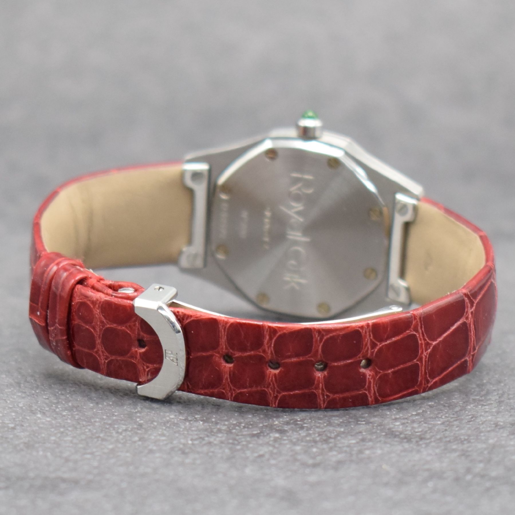 Detail c: AUDEMARS PIGUET Royal Oak Damenarmbanduhr in Stahl / Lederband, Schweiz lt. orig. Papier verkauft 2005, quarz, Ref. 66800 ST, octagonale Lünette ...