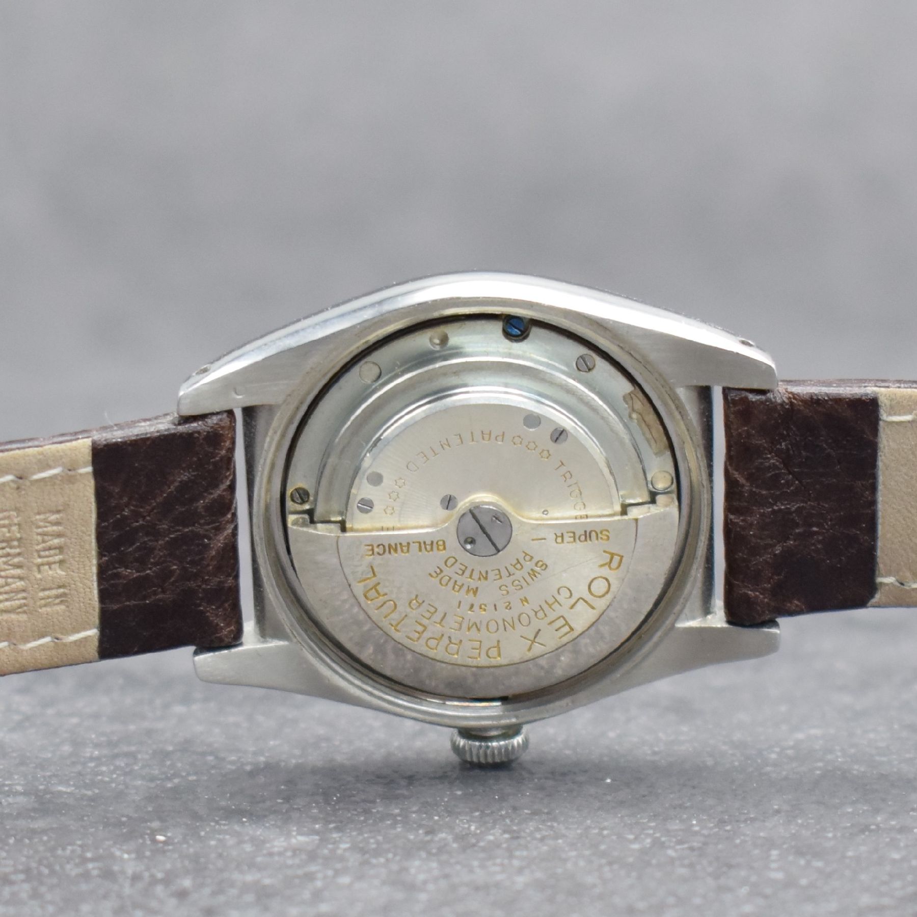 Detail h: ROLEX Chronometer Herrenarmbanduhr Oyster Perpetual Bubble Back in Stahl mit Goldlünette Referenz 4392, Automatik, Schweiz um 1949, Lederband m. ...