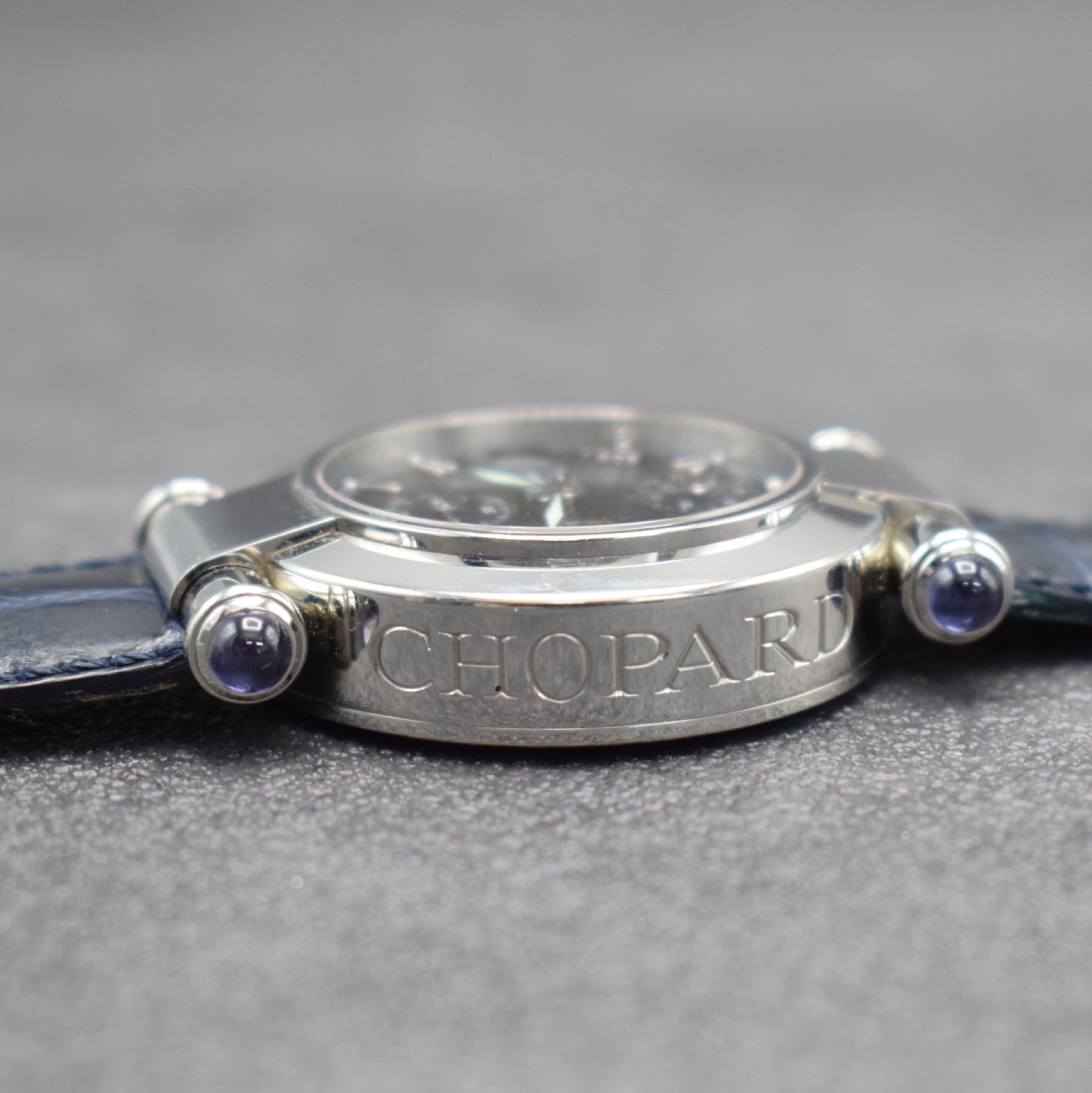 Detail f: CHOPARD Armbandchronograph Imperiale Referenz 37/8209-33, Automatik, Schweiz um 2000, Boden 8-fach verschr., Lederband m. orig. Dornschl., schwarzes ...