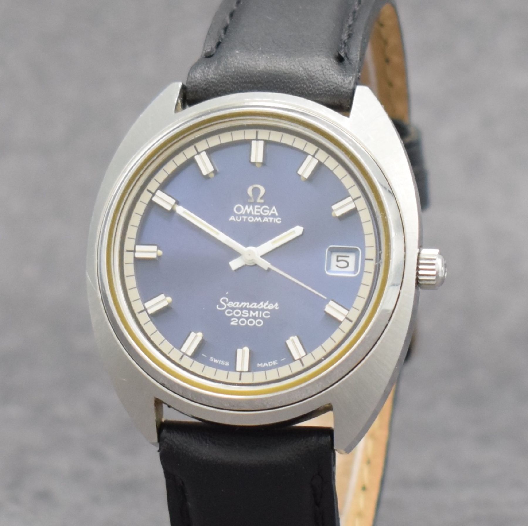 Detail c: OMEGA Herrenarmbanduhr Seamaster COSMIC 2000, Automatik, Schweiz um 1970, Edelstahl -Stülpgeh., Mineralflachgl., blaues Zifferbl. m. aufgel. ...