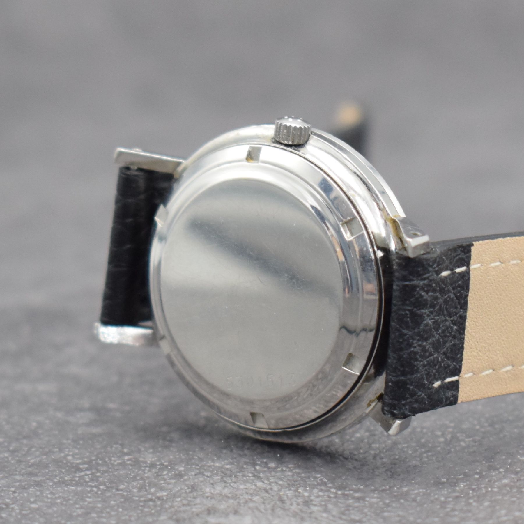 Detail e: ETERNA-MATIC Centenaire 71 Herrenarmbanduhr Referenz 106 IVT, Schweiz 1970er Jahre, Automatik, Edelstahlgeh., Boden geschr., silb. Zifferbl. m. ...