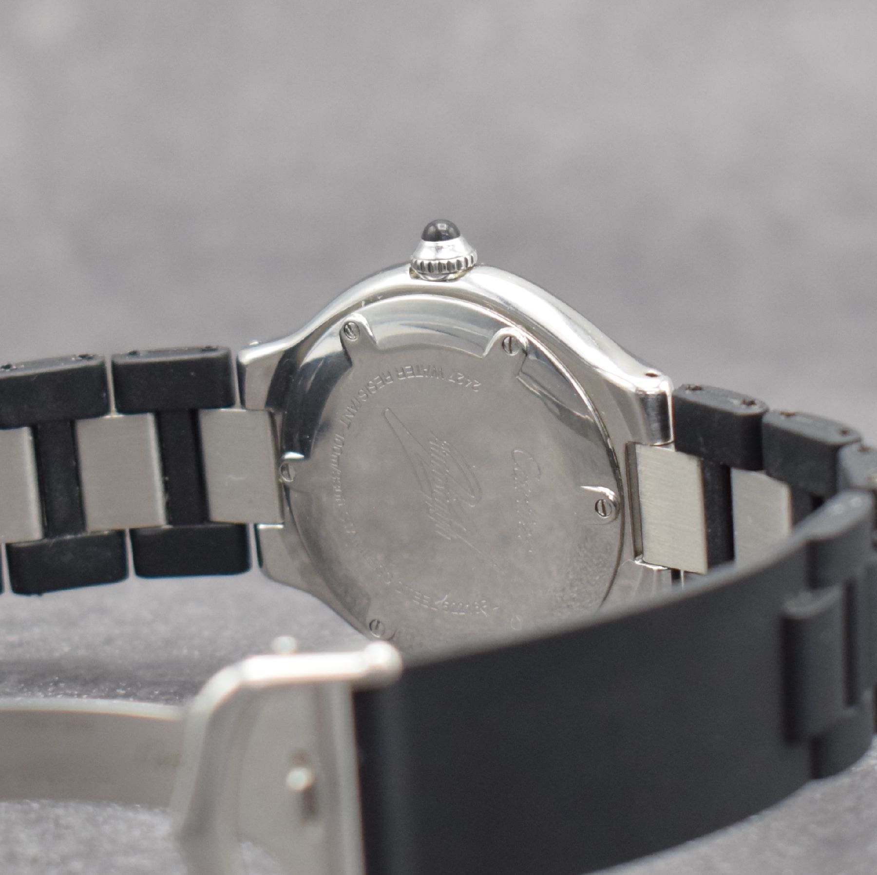 Detail e: CARTIER Armbanduhr Autoscaph 21 Referenz 2427, Automatik, Schweiz um 2002, Edelstahlgeh. inkl. Edelstahl-/Kautschukband m. Faltschl., Boden 6-fach ...