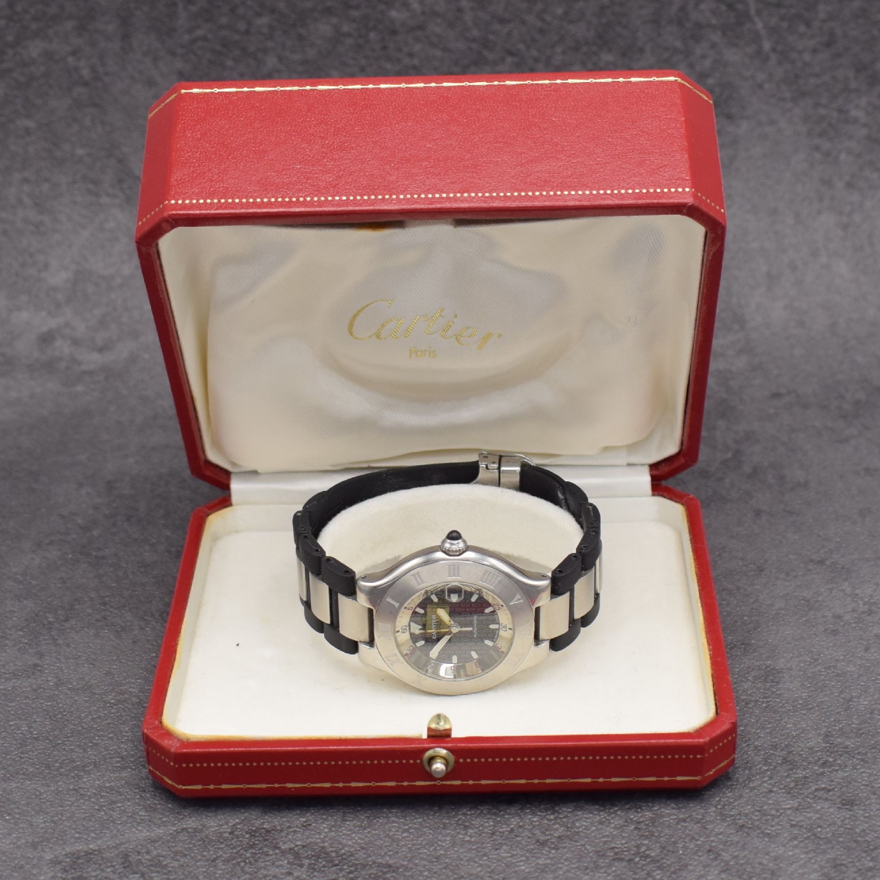 Detail f: CARTIER Armbanduhr Autoscaph 21 Referenz 2427, Automatik, Schweiz um 2002, Edelstahlgeh. inkl. Edelstahl-/Kautschukband m. Faltschl., Boden 6-fach ...