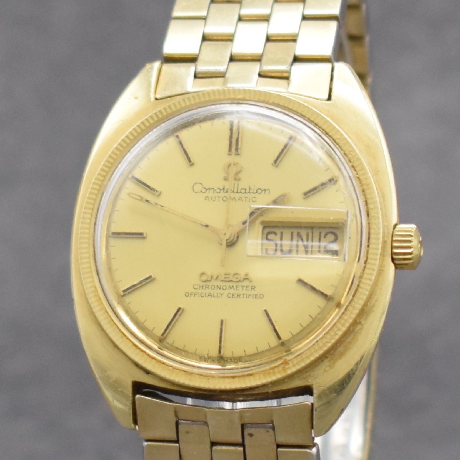 Detail c: OMEGA Herrenarmbanduhr Constellation Chronometer, Automatik, Schweiz um 1969, Ref. CD 168.029, Edelstahlgeh. m. Goldhaube inkl. verg. orig. ...