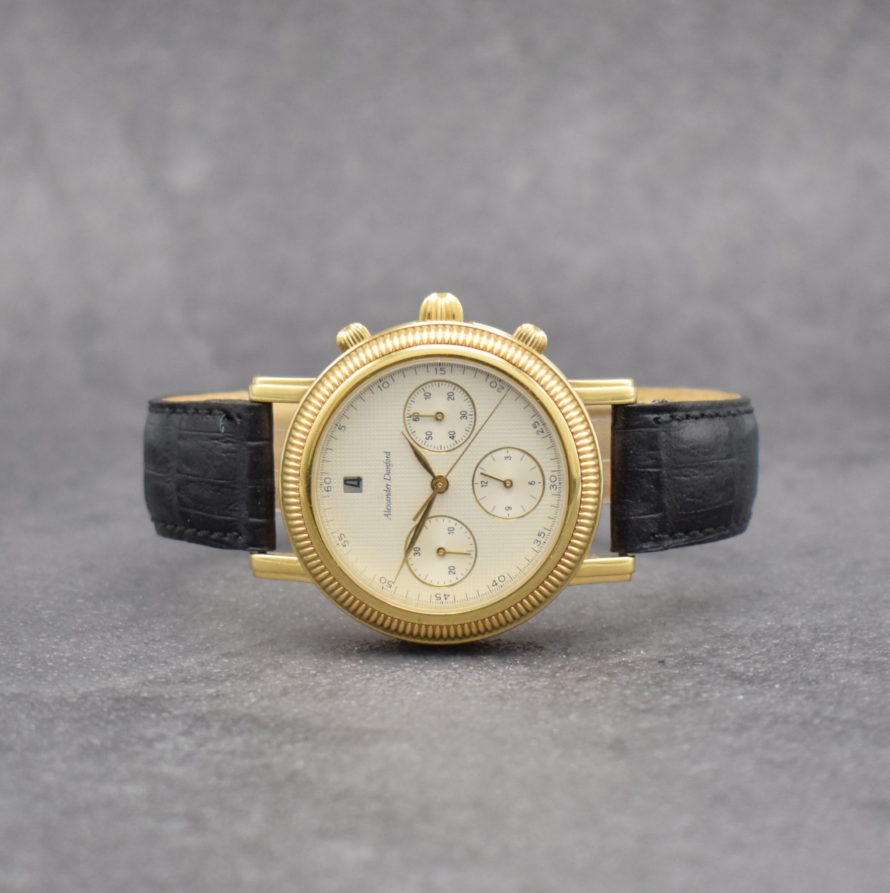 ALEXANDER DANFORD Herrenchronograph, Schweiz um 2000, Automatik, verg., beids. vergl. Geh. m. Riffel-Lünette & Münzrand, Boden & Glasrand aufgedr., ...