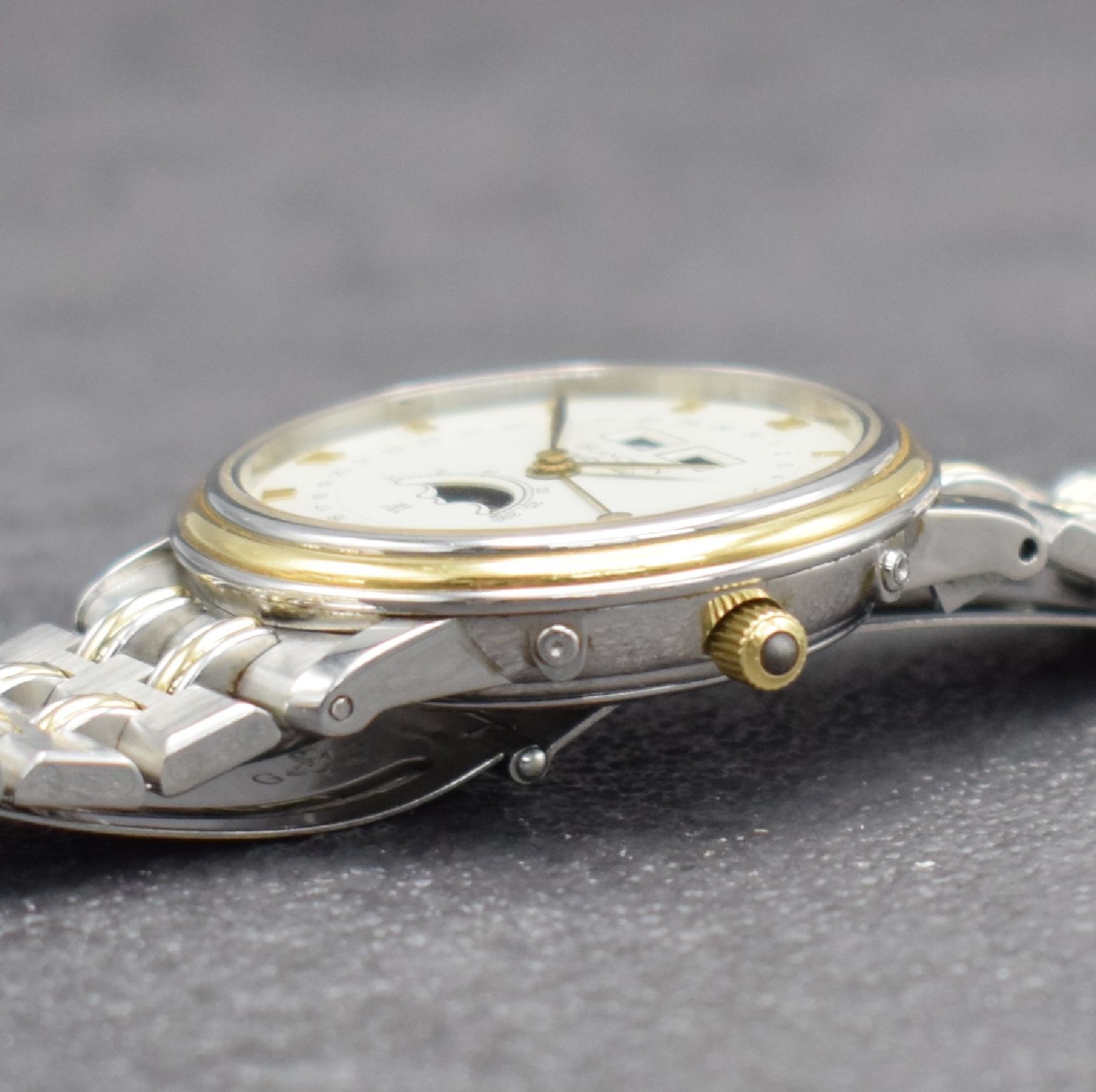 Detail e: BLANCPAIN astronomische Herrenarmbanduhr mit Vollkalenderanzeige Serie Villeret, Automatik, Schweiz um 1995, Edelstahl/Gold kombiniert inkl. ...