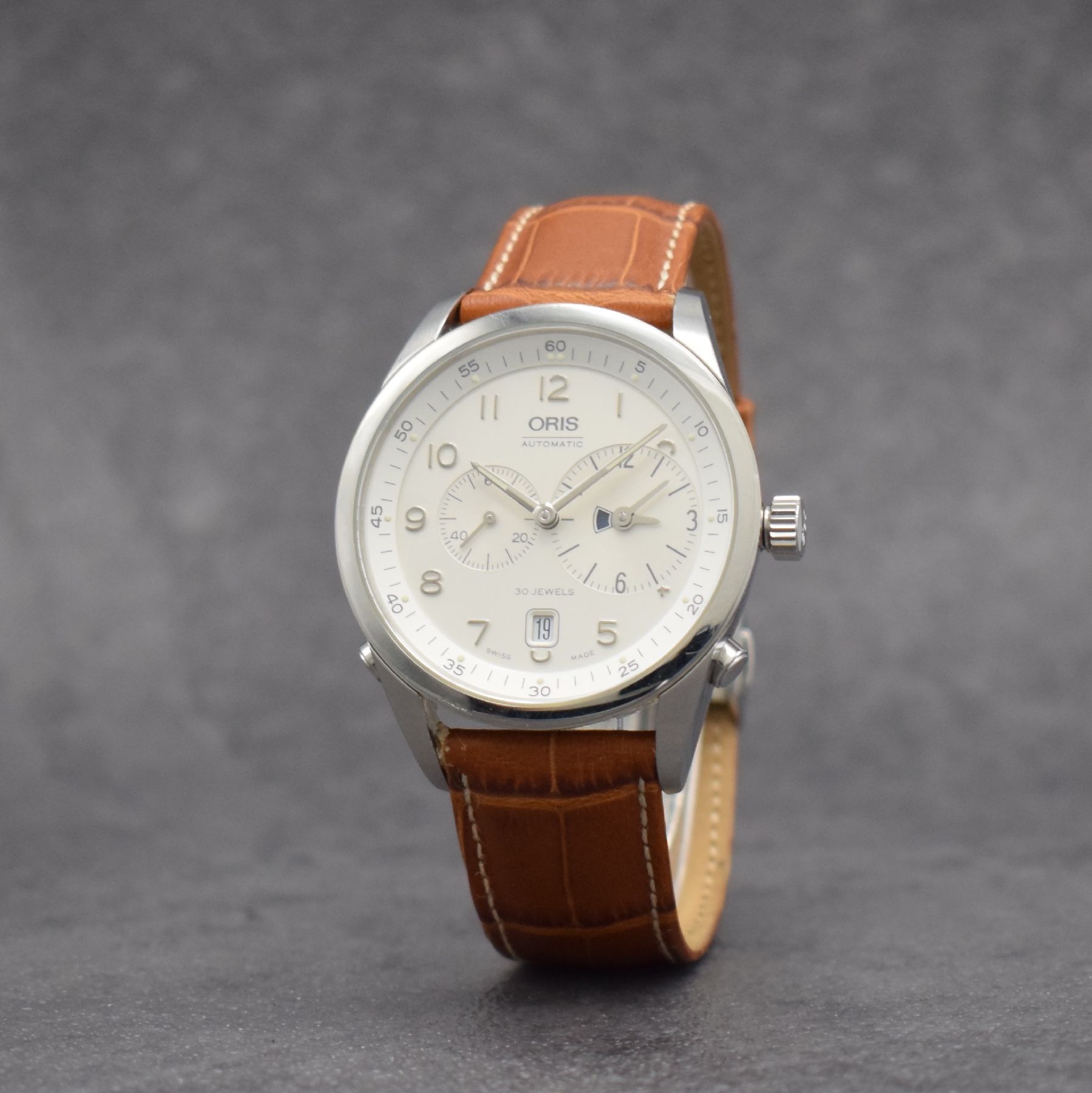 Detail b: ORIS Worldtimer Herrenarmbanduhr, Schweiz um 2005, Automatik, Ref. 7513, beids. verglastes Edelstahlgeh., Boden geschr., silb. Zifferbl. m. ...