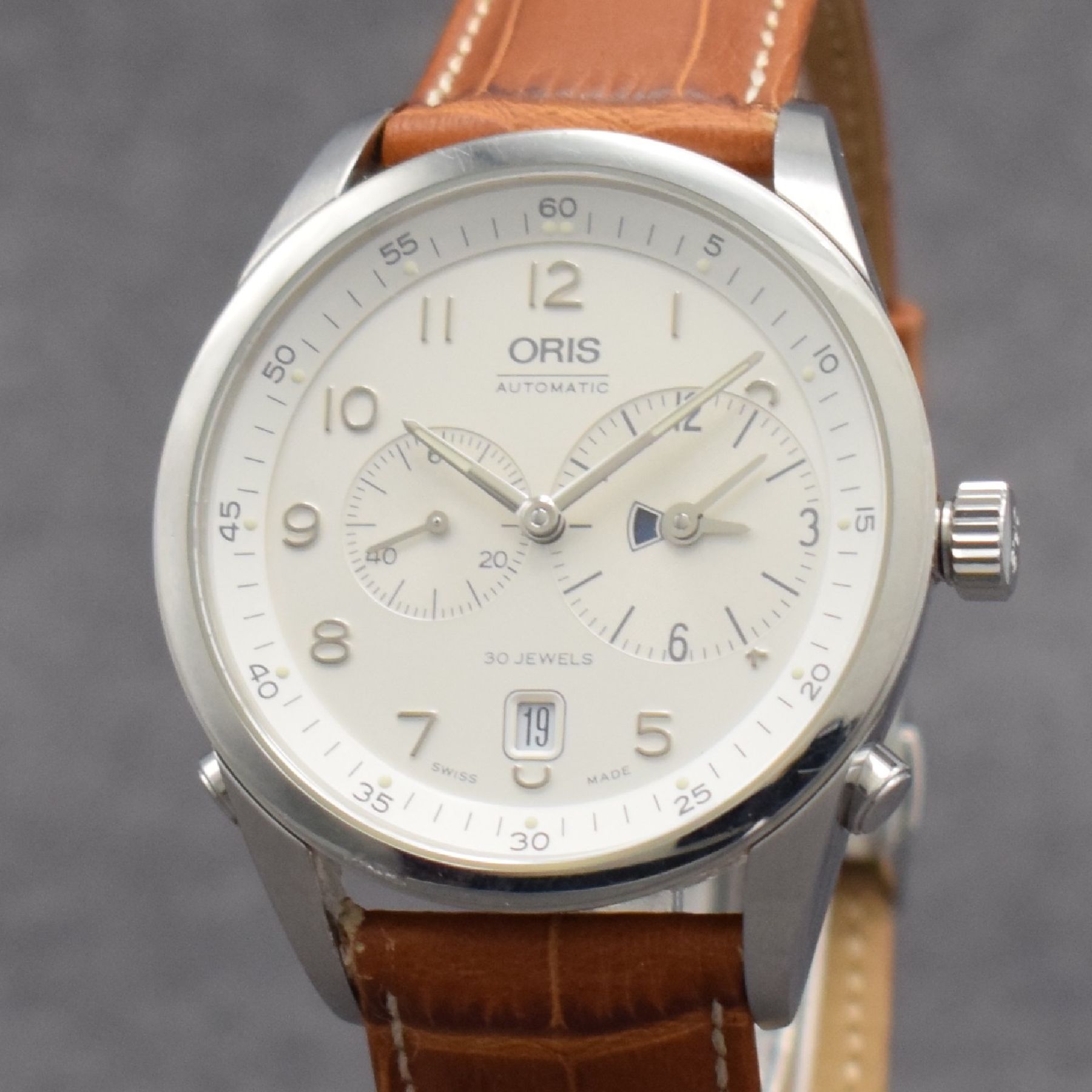 Detail c: ORIS Worldtimer Herrenarmbanduhr, Schweiz um 2005, Automatik, Ref. 7513, beids. verglastes Edelstahlgeh., Boden geschr., silb. Zifferbl. m. ...