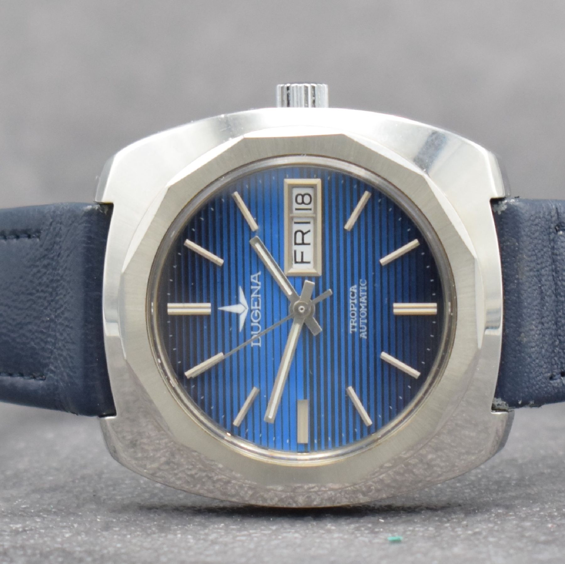 Detail f: Konvolut: 3 DUGENA Armbanduhren Serie Tropica, Schweiz 1970er Jahre, all Automatik, 1 x verchromt an neutr. Stahlband, Edelstahlboden aufgedr., Kal. ...