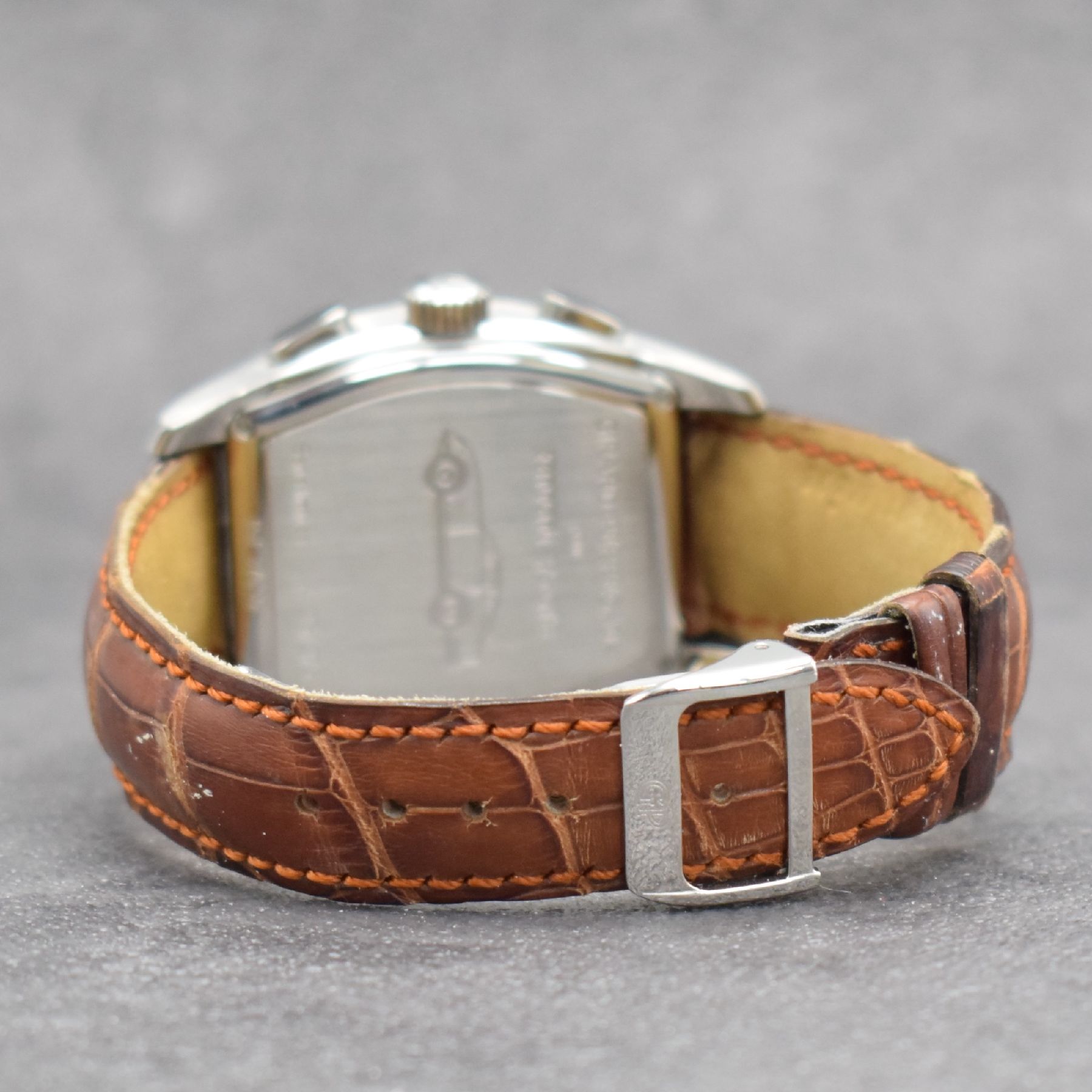 Detail d: GIRARD PERREGAUX pour Ferrari 275 GTB limitierte Herrenarmbanduhr mit Chronograph, Schweiz um 2005, Automatik, Ref. 27650, auf 275 Stück limitiertes ...