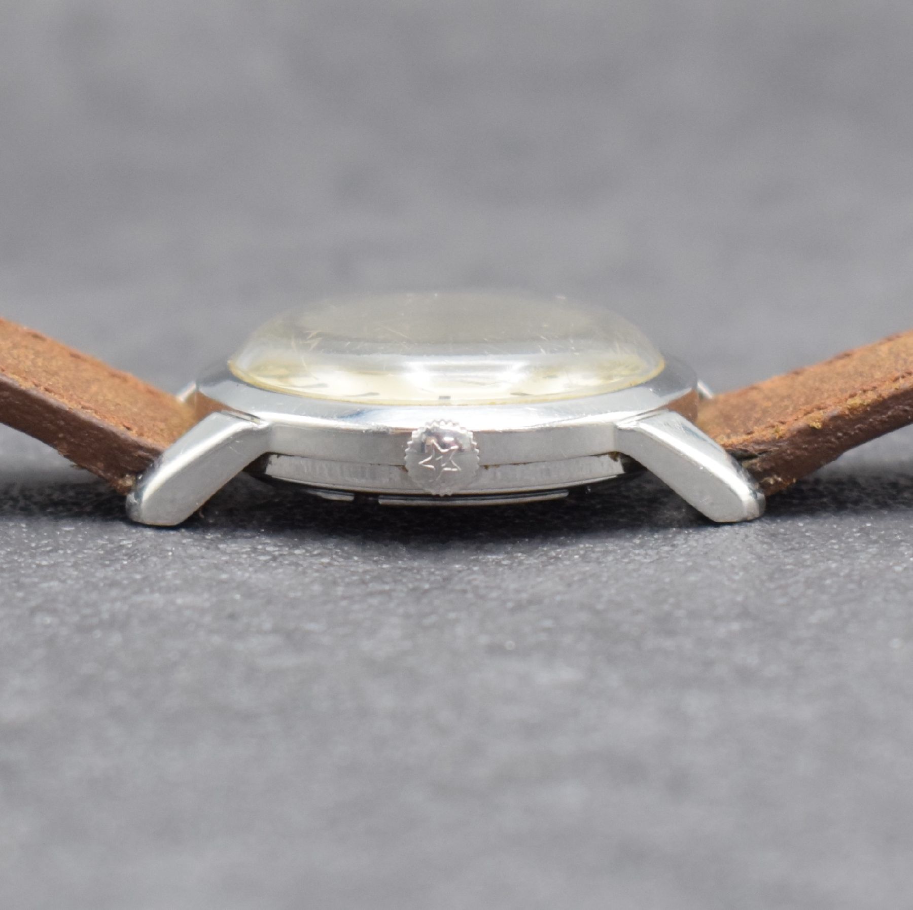 Detail d: ZENITH Herrenarmbanduhr mit original Etui, Garantieschein & Beschreibung Kal. 133.8, Schweiz verk. lt. G.-Schein 03/1956, Hammerautomatik, ...