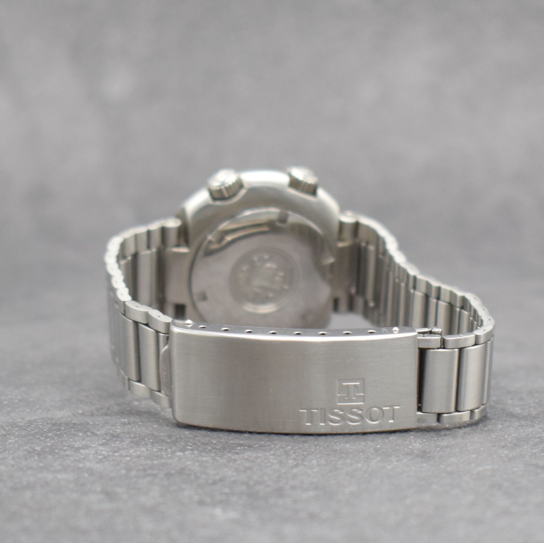 Detail d: TISSOT Damenarmbanduhr T12 an original Gay Freres Gliederband, Automatik, Schweiz um 1970, massiv Edelstahl inkl. Gliederband, bomb. Mineralgl., ...