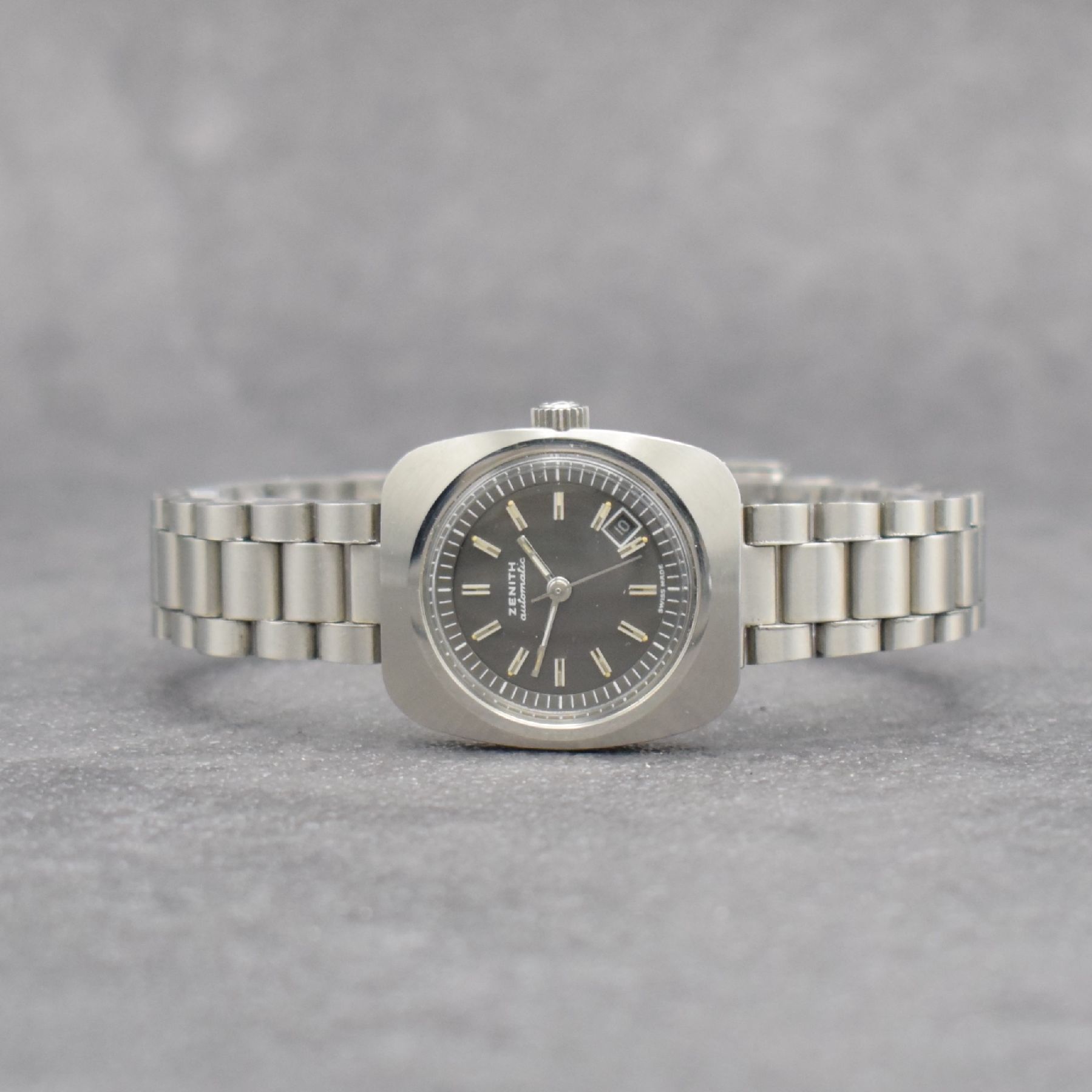 ZENITH Damenarmbanduhr, Automatik, Schweiz um 1980, Edelstahlgeh. inkl. orig. Gliederband m. Faltschl., Boden verschr., graues Zifferbl. m. aufgel. ...