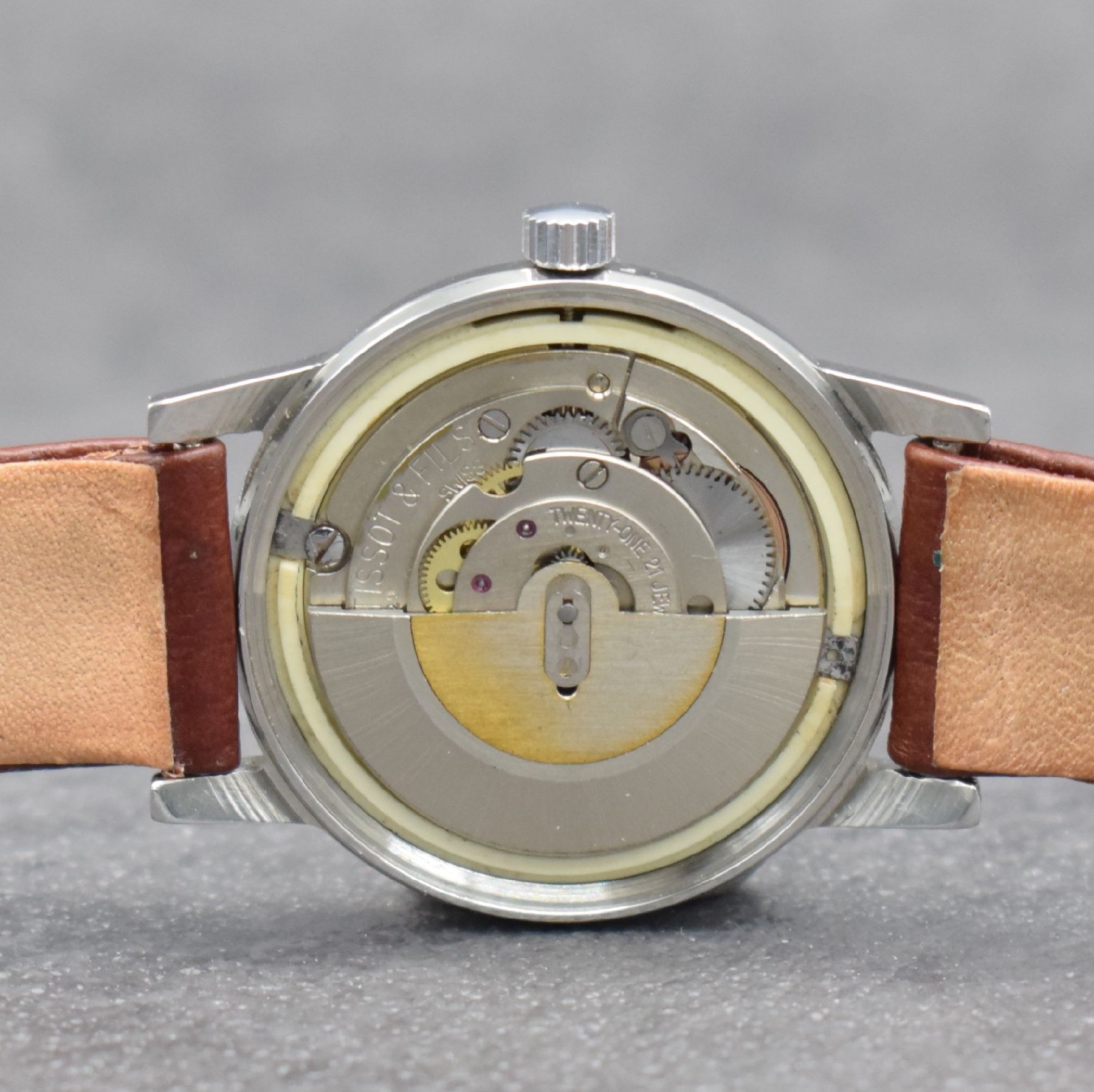 Detail d: Konvolut: 2 TISSOT Armbanduhren Serie Seastar, beide Automatik, Schweiz um 1975, Böden verschr., 1 x 21 St., Kal. 784-2, D. ca. 33,5 mm, 1 x m. ...