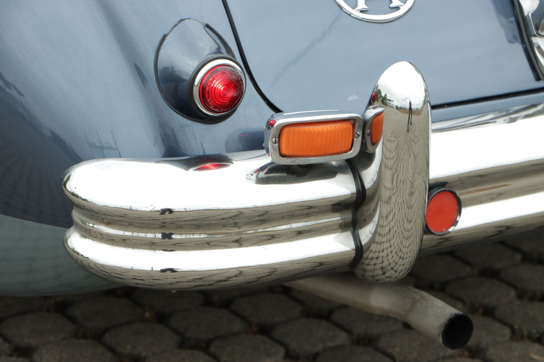Detail c: Jaguar MK VII Limousine, Fahrgestellnummer: 737601BW, EZ 06/1962, 2 Halter im deutschen Brief eingetragen, Laufleistung 25.250 miles abgelesen, HU ...