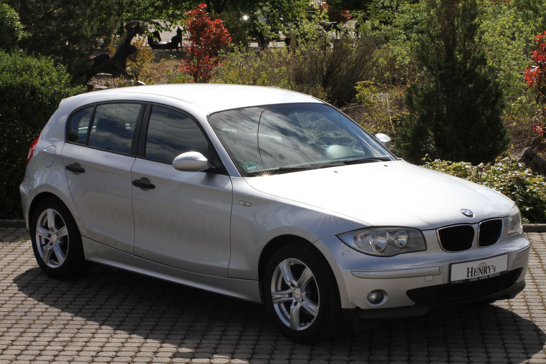 BMW 116i, Fahrgestellnummer: WBAUF11020P091149, EZ 02/2007, HU 01/2022, Laufleistung 179.000 km abgelesen, Schaltgetriebe, 85 kW/116 PS, 3. Hand, ...