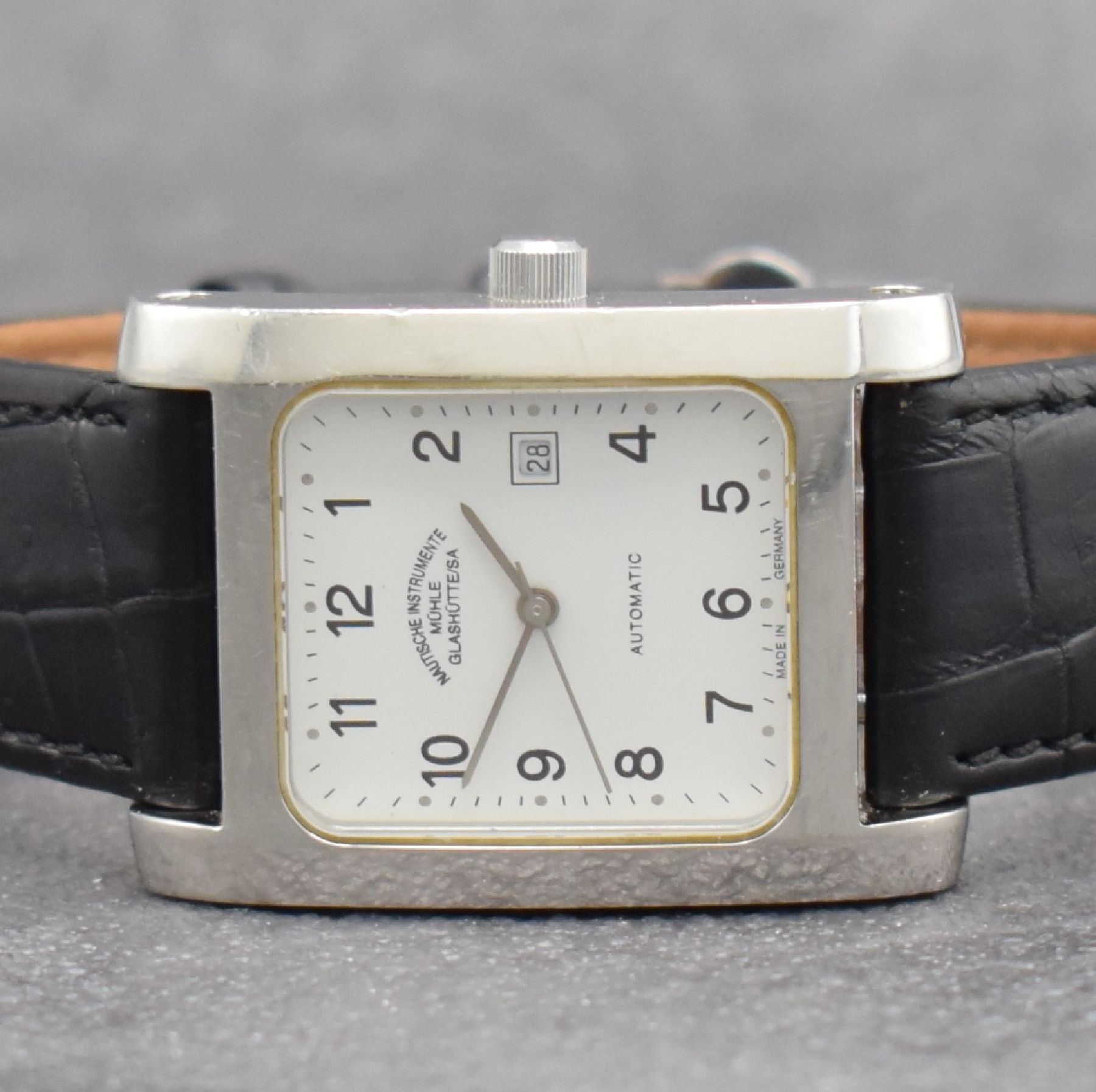 Detail a: MÜHLE Glashütte/SA Nautische Instrumente rechteckige Armbanduhr in Edelstahl, Deutschland/Schweiz lt. beil. orig. Papier verk. Mai 2001, Automatik, ...