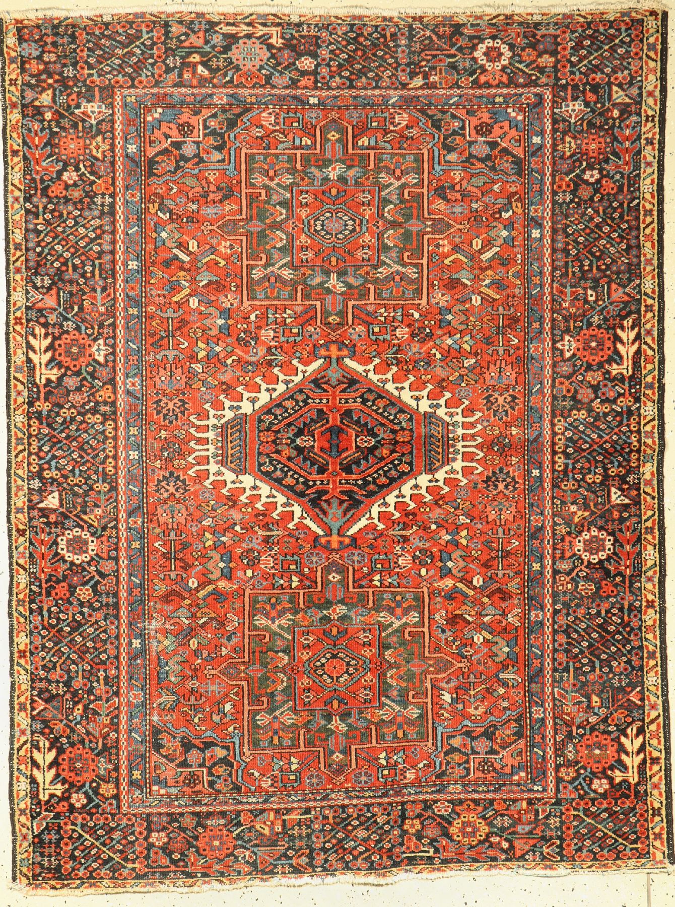 Karadjeh alt, Persien, um 1930, Wolle auf Baumwolle, ca. 192 x 145 cm, EHZ: 4