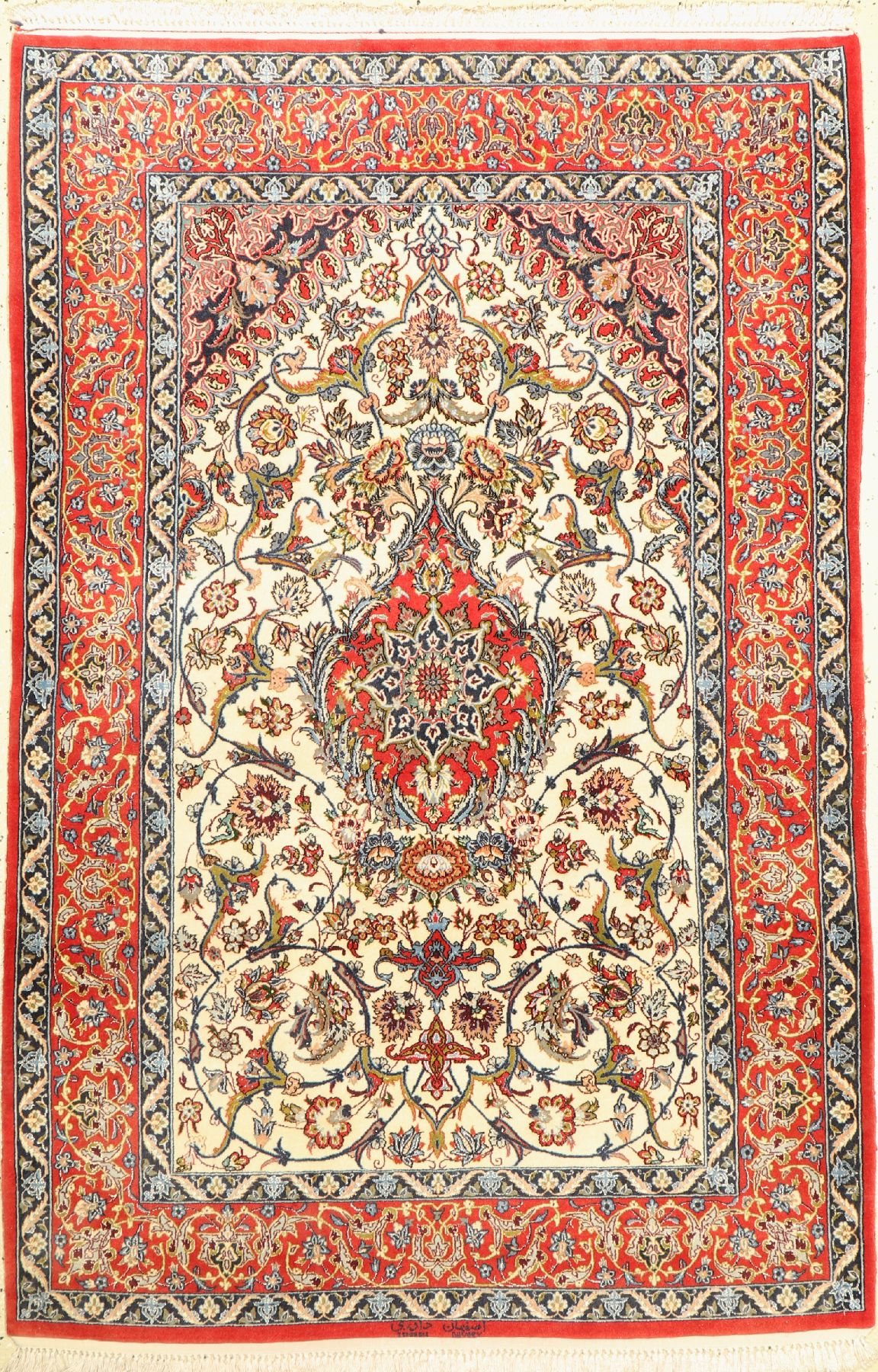 Esfahan fein Signiert, (Dawari), Persien, ca. 50 Jahre, Korkwolle mit und auf Seide, ca.166 x 111 cm, EHZ: 2