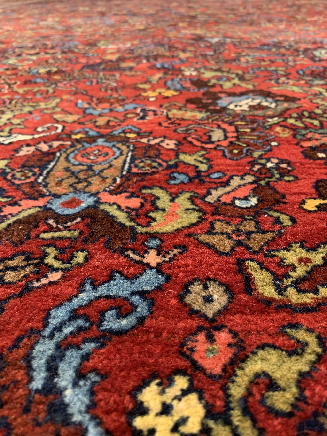 Detail b: Bidjar fein antik, Persien, um 1910/1920, Wolle geknüpft auf Baumwolle, ausgefallenes Allover Muster, sehr hochwertige Wollqualität, ca. 440 x 344 ...
