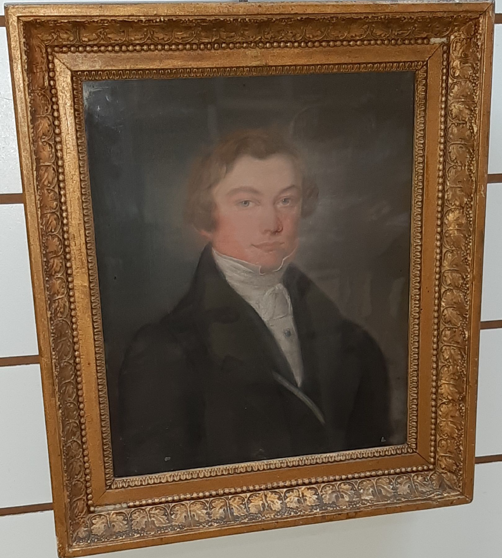 Detail b: Unbekannter Maler des Biedermeier, deutsch, um 1820, 2 Porträts eines Paares, Pastell auf Papier, teils löchrig, je ca. 36x30cm, u.Gl., R. ca. ...
