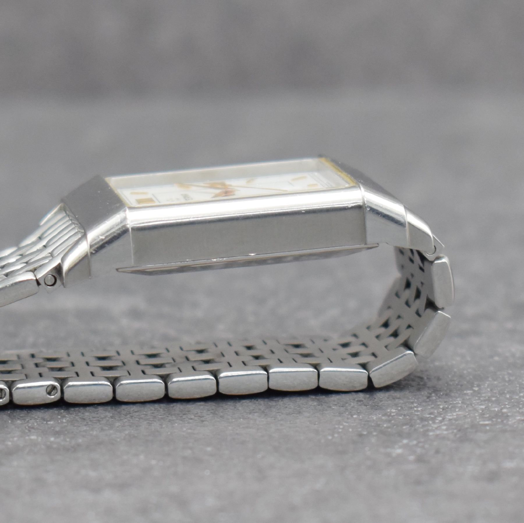 Detail g: ETERNA-MATIC 1935 Les Historiques Armbanduhr in Stahl, Schweiz um 1998, Automatik, Ref. 8490.41, Boden aufgedr., orig. Gliederband m. dopp. ...