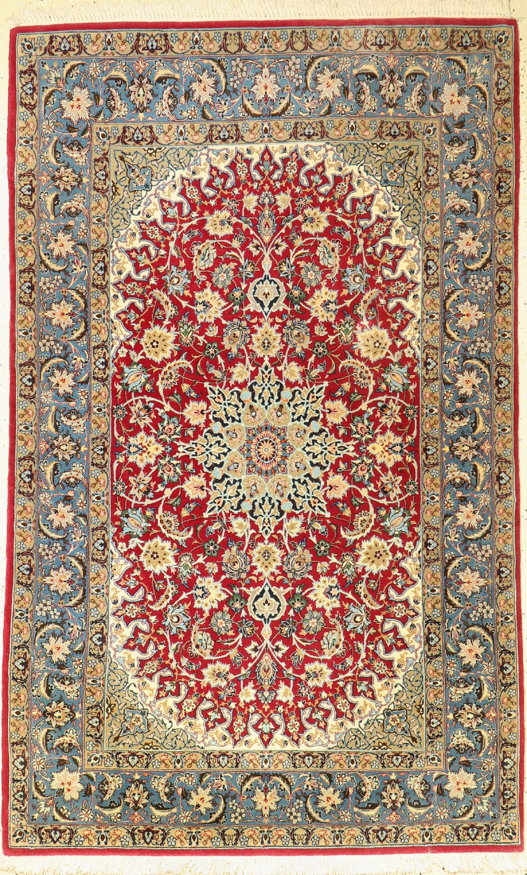 Esfahan fein, Persien, ca. 50 Jahre, Korkwolle mit und auf Seide, ca. 177 x 108 cm,EHZ: 2