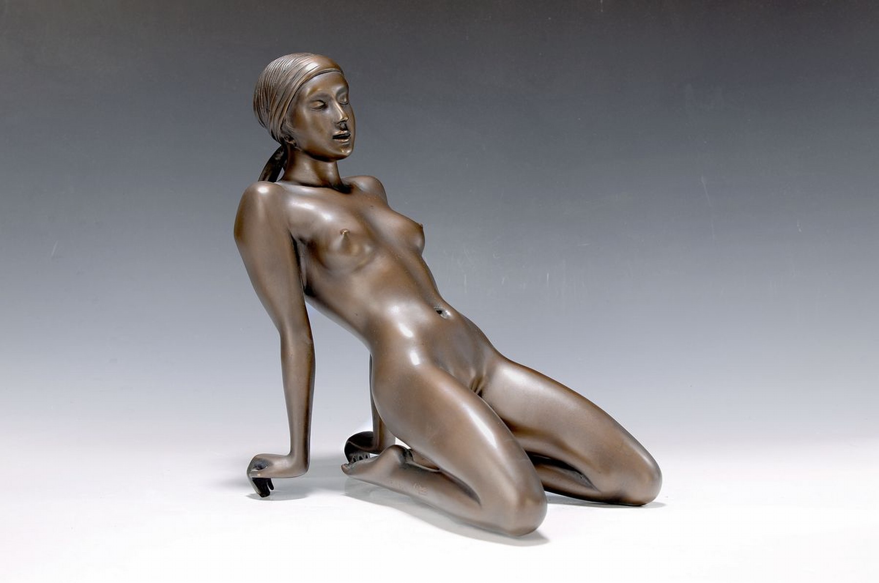 Arno Breker, 1900-1991, Bronzeskulptur, "In Erwartung" sign., num. 116/150, Gießerstempel Venturi Arte, ca. 32x30x18 cm