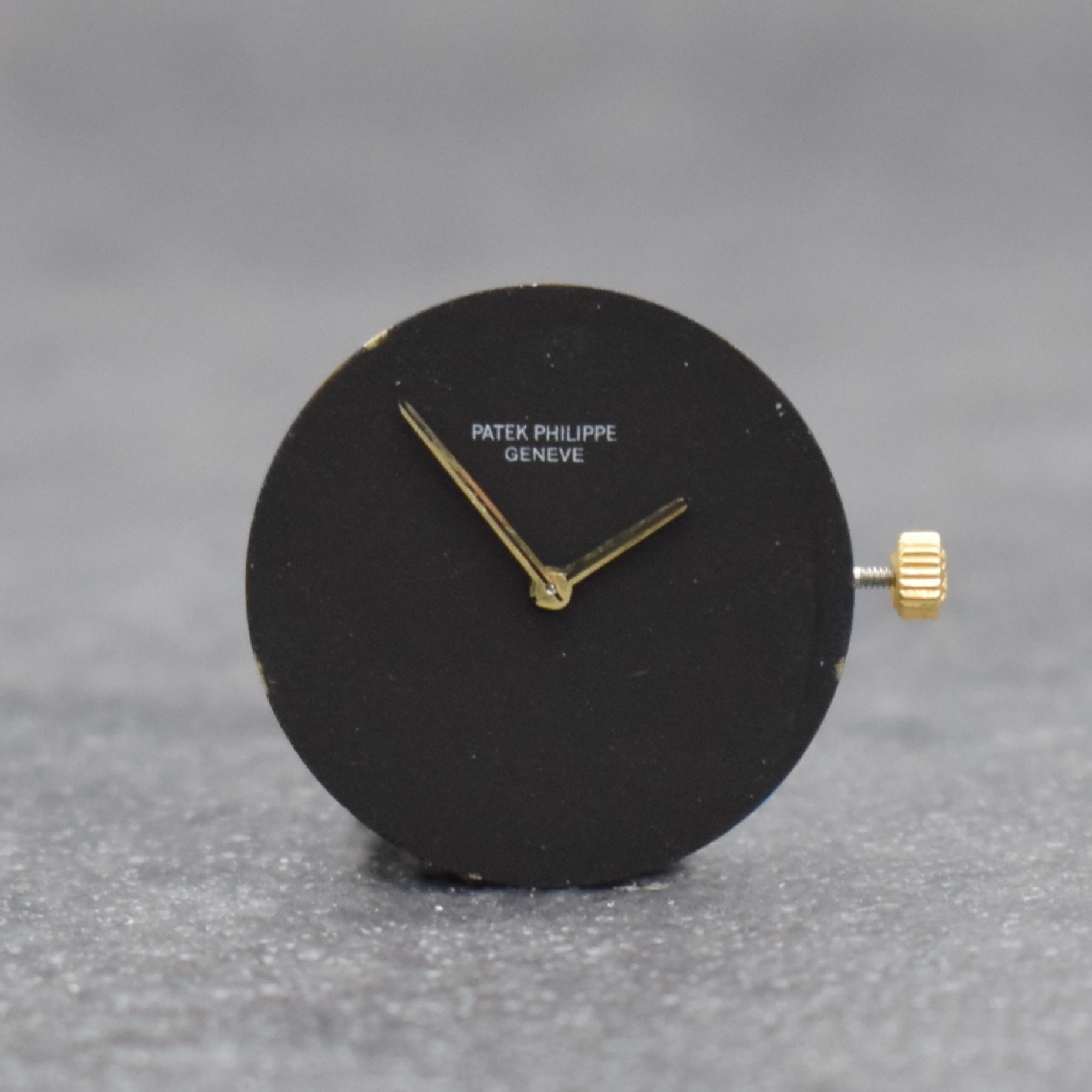 Detail g: PATEK PHILIPPE feine Damenarmbanduhr in GG 750/000 Referenz 4115 1, Handaufzug, Schweiz um 1972, 2-teil. Goldgeh. inkl. Milanaiseband, Boden ...