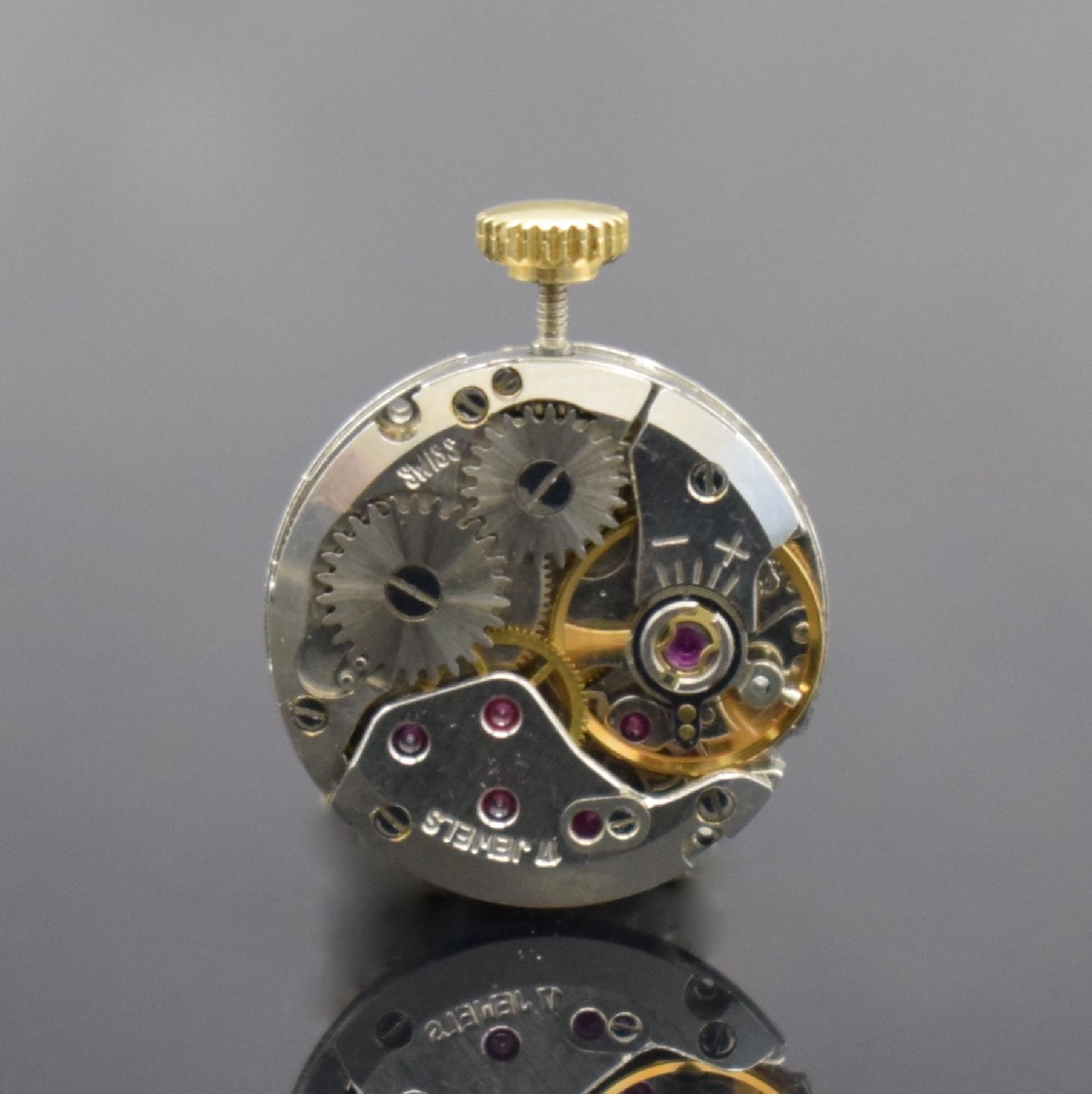 Detail g: SARCAR ausgefallene Diamantbesetzte Damenarmbanduhr in GG 750/000, Schweiz um 1975, Handaufzug, graniertes Geh. & Band, Boden aufgedr., gold. ...