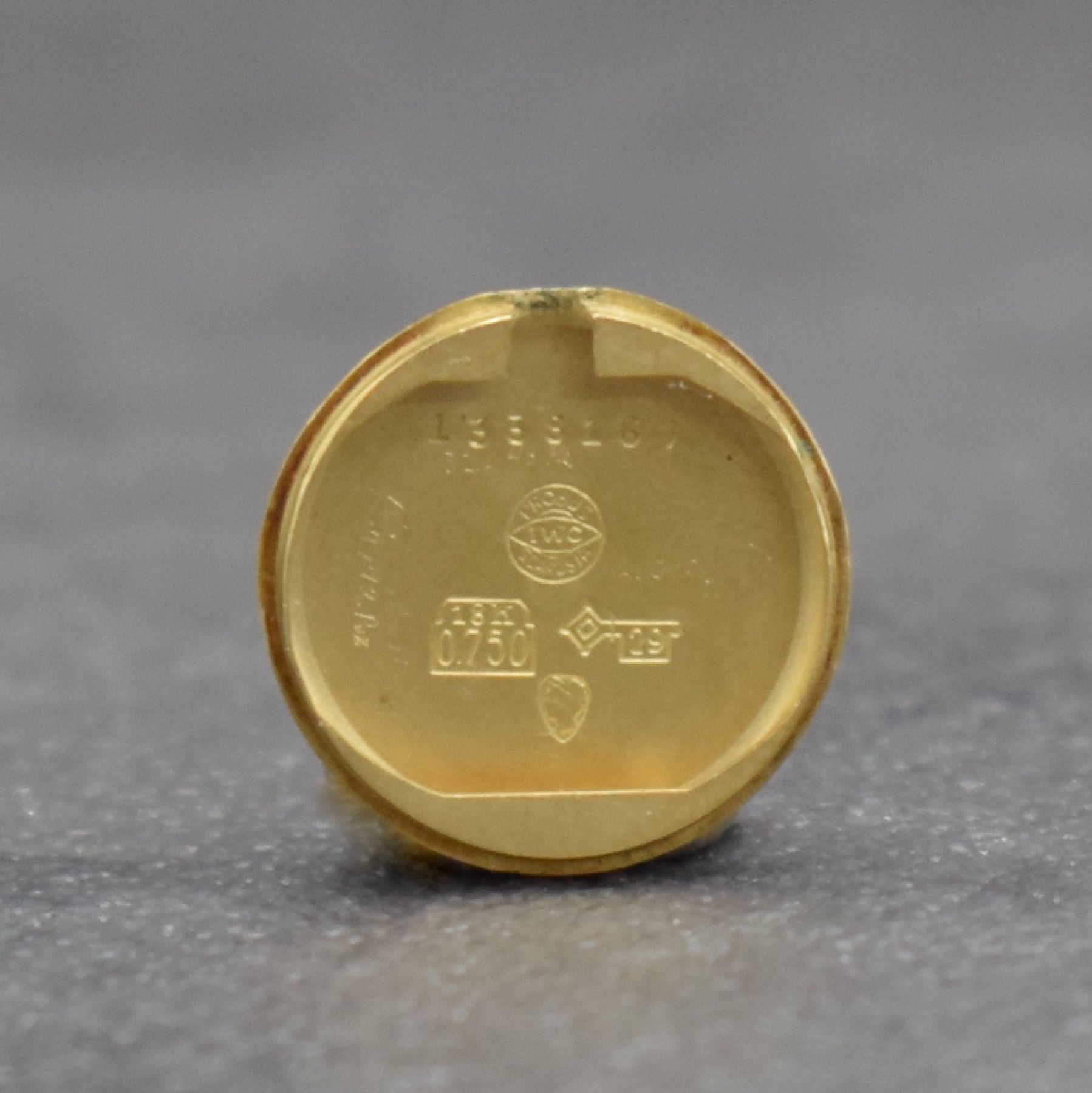 Detail g: IWC Damenuhr in GG 750/000 im neutralen Band in GG 585/000, Schweiz um 1955/1975, Handaufzug, gedr. Geh. m. 4 Diamanten bes., Milanaiseband m. ...