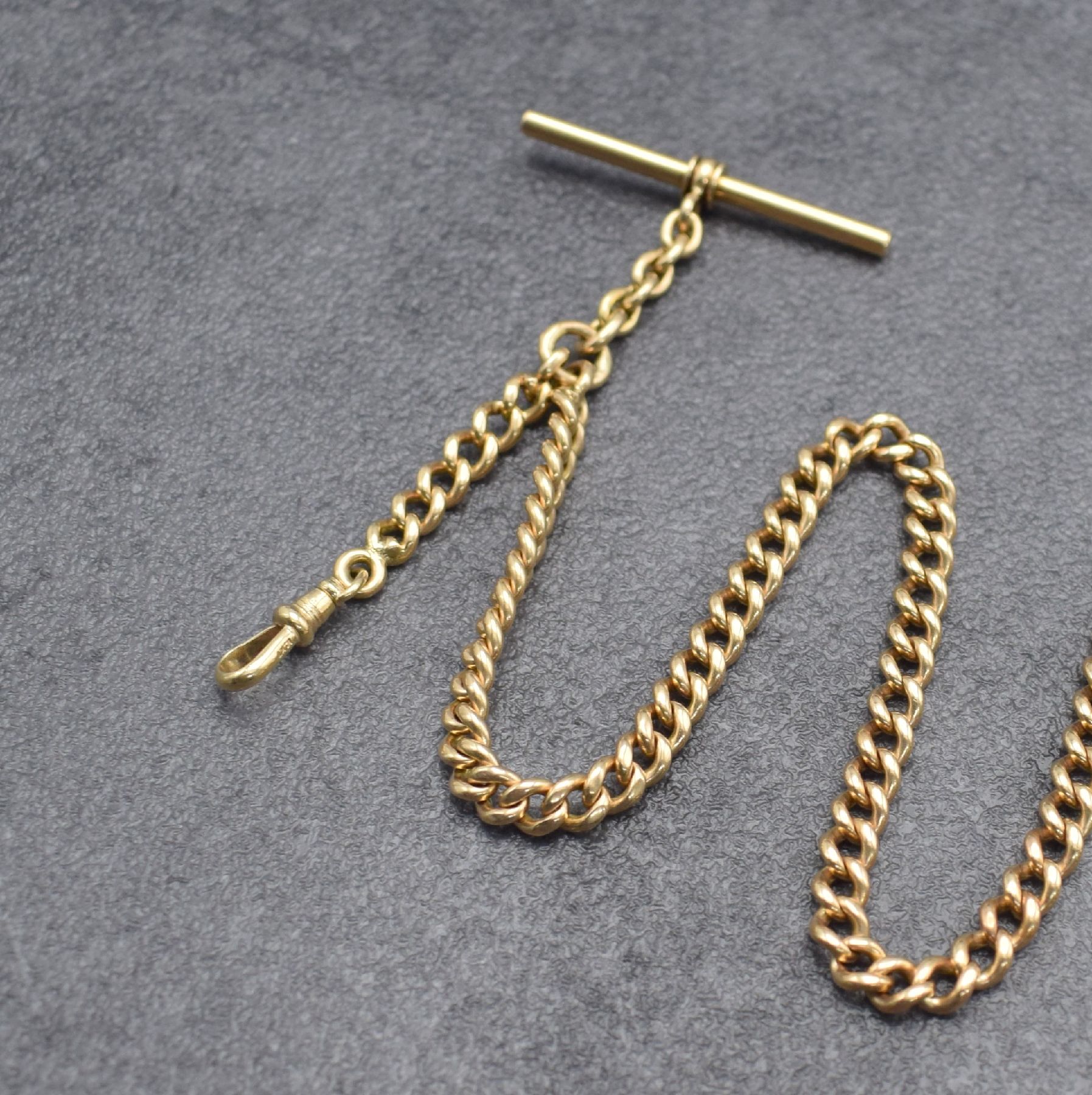 Detail a: Taschenuhrkette in RoseG 585/000, um 1900, mit 2 Karabiner & Knebel, L. ca. 38 cm, Gew. ca. 36g, verwendb., aus dem Nachlass eines Sammlers