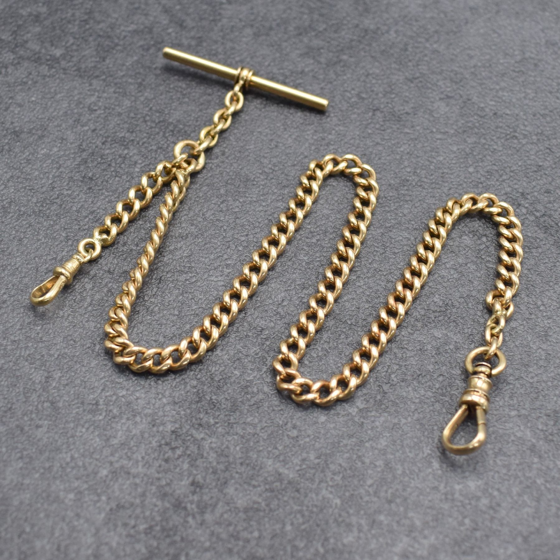 Detail b: Taschenuhrkette in RoseG 585/000, um 1900, mit 2 Karabiner & Knebel, L. ca. 38 cm, Gew. ca. 36g, verwendb., aus dem Nachlass eines Sammlers