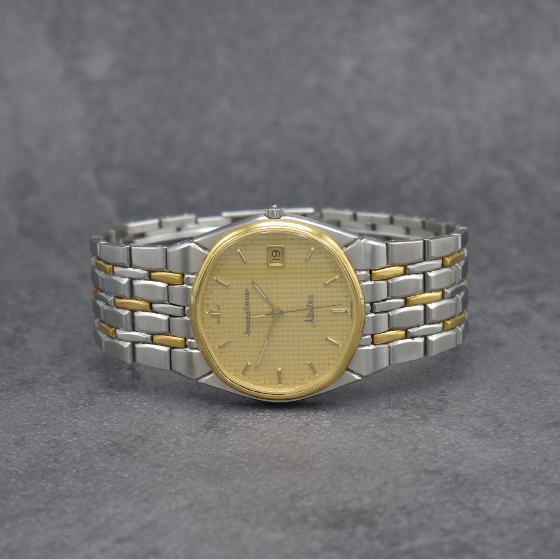 Jaeger-LeCoultre Albatros Herrenarmbanduhr in Stahl/Gold, Automatik, 4-fach verschr. Geh., Ref. 145200.5, integr. Stahl/Gold Gliederband, gold. ...