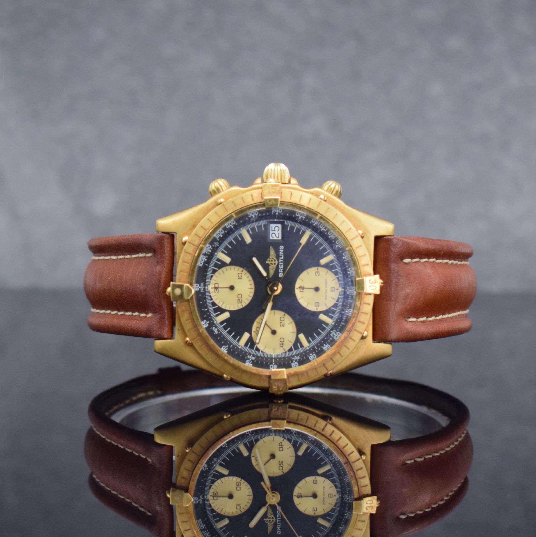 BREITLING Chronomat Herrenchronograph in GG 750/000 Referenz 81950, Schweiz um 1990, Automatik, schweres satin. Geh., Boden & Krone verschr., ...