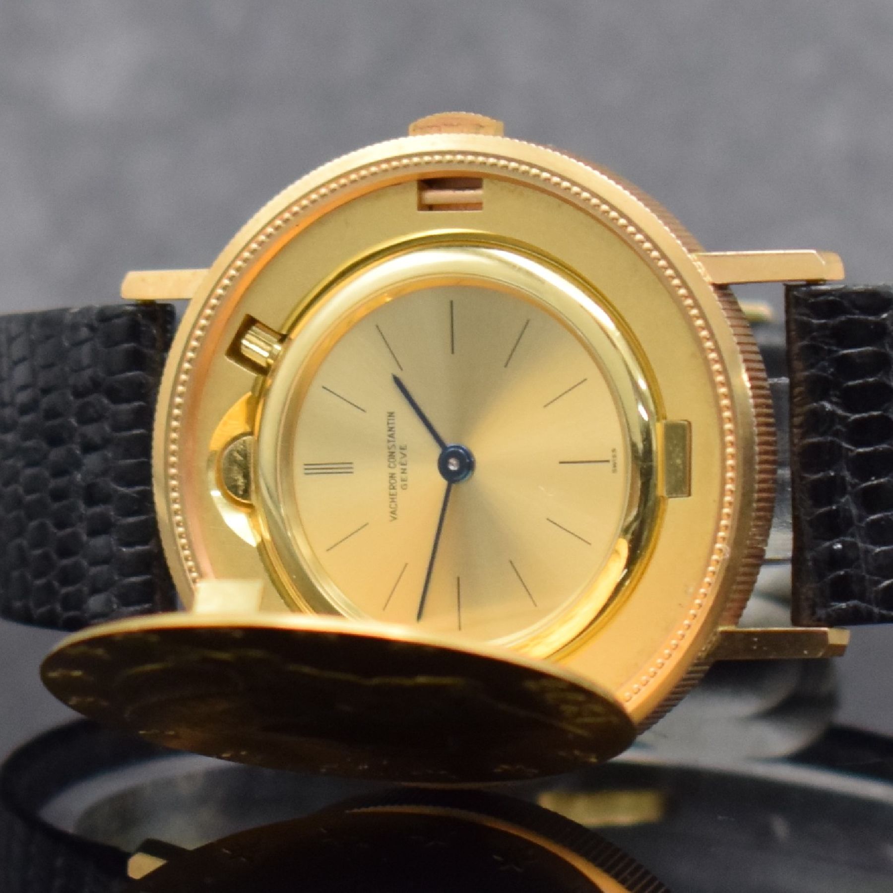 Detail b: VACHERON & CONSTANTIN 20-Dollar-Münz Armbanduhr, Schweiz um 1980, Handaufzug, Ref. 33019, Sprungdeckel-Geh. aus einer 20- Dollar-Münze v. 1896, ...