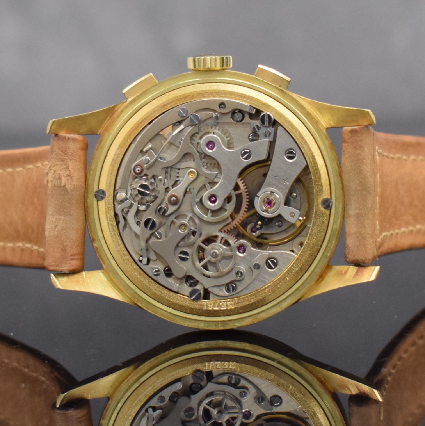 Detail h: GARANT Herrenarmbanduhr mit Vollkalender & Chronograph in GG 750/000 mit Kaliber Valjoux 72, Schweiz um 1980, 3-teil. Gehäuse sign. Mathey-Tissot, ...