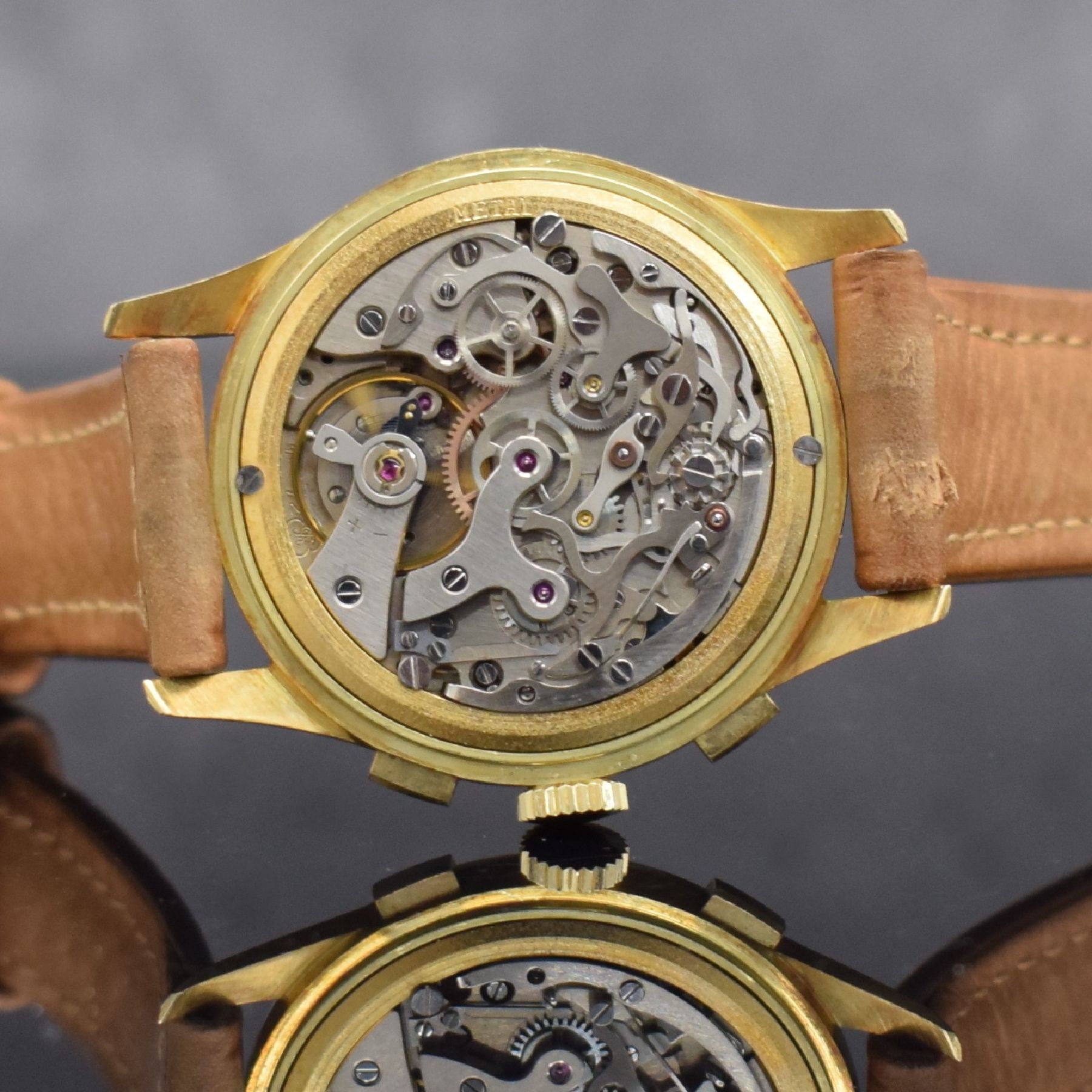 Detail i: GARANT Herrenarmbanduhr mit Vollkalender & Chronograph in GG 750/000 mit Kaliber Valjoux 72, Schweiz um 1980, 3-teil. Gehäuse sign. Mathey-Tissot, ...