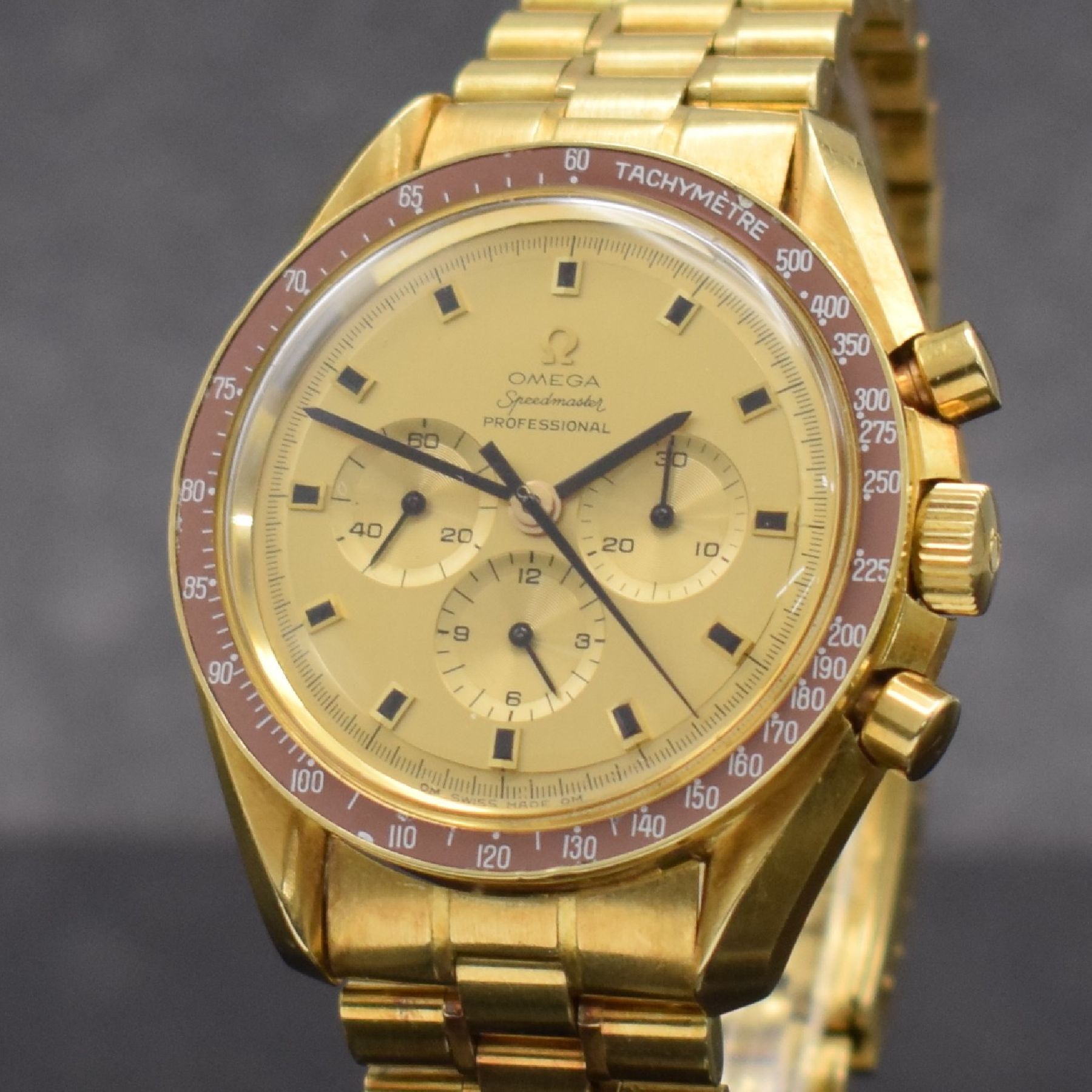 Detail c: OMEGA extrem seltene Herrenarmbanduhr Speedmaster Apollo XI Nummer 298, Schweiz um 1969, Handaufzug, Ref. 145022 69, auf weltweit 1014 Stück ...